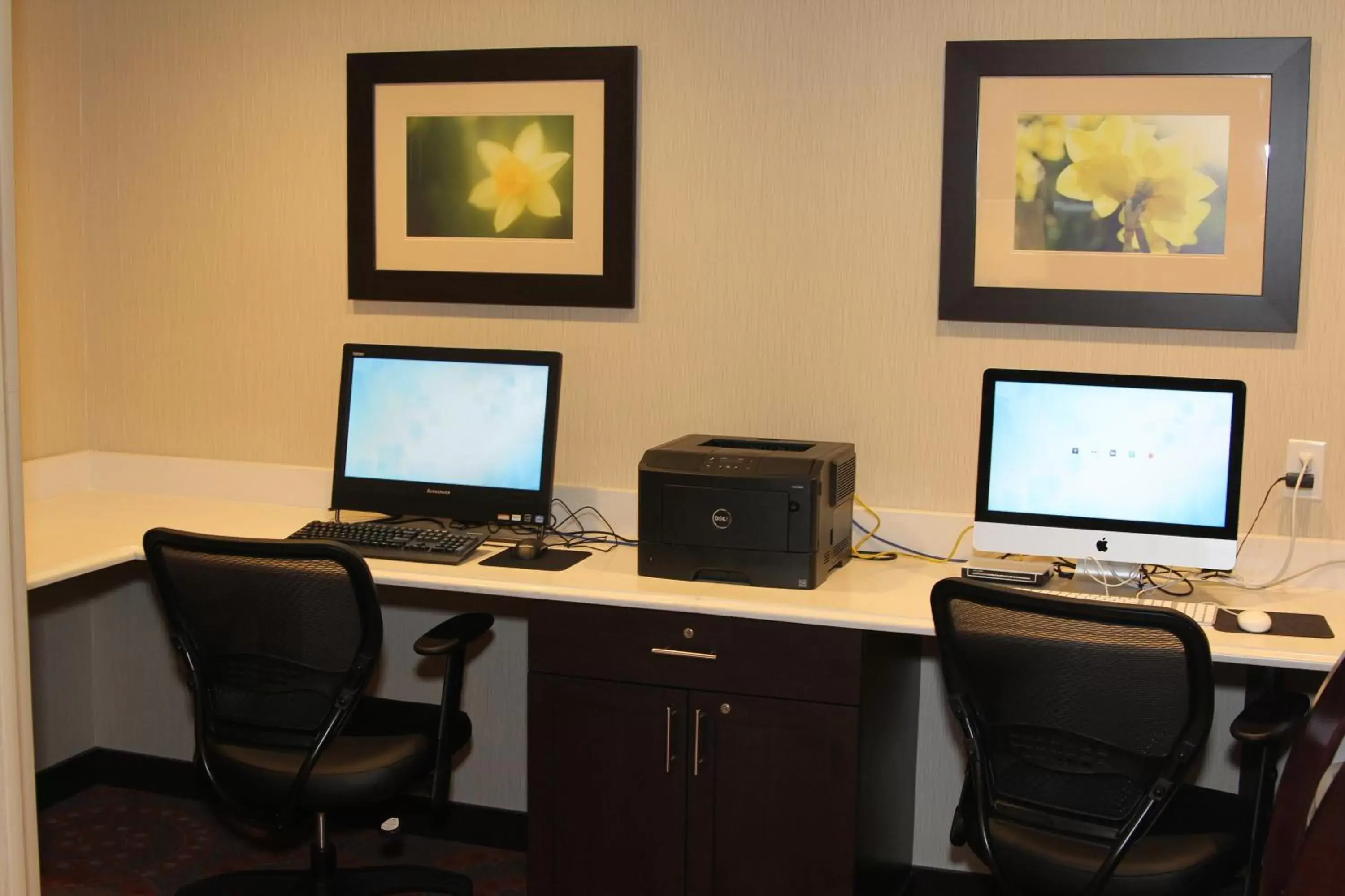 Other, Business Area/Conference Room in Holiday Inn Express Hotel & Suites Indianapolis W - Airport Area, an IHG Hotel