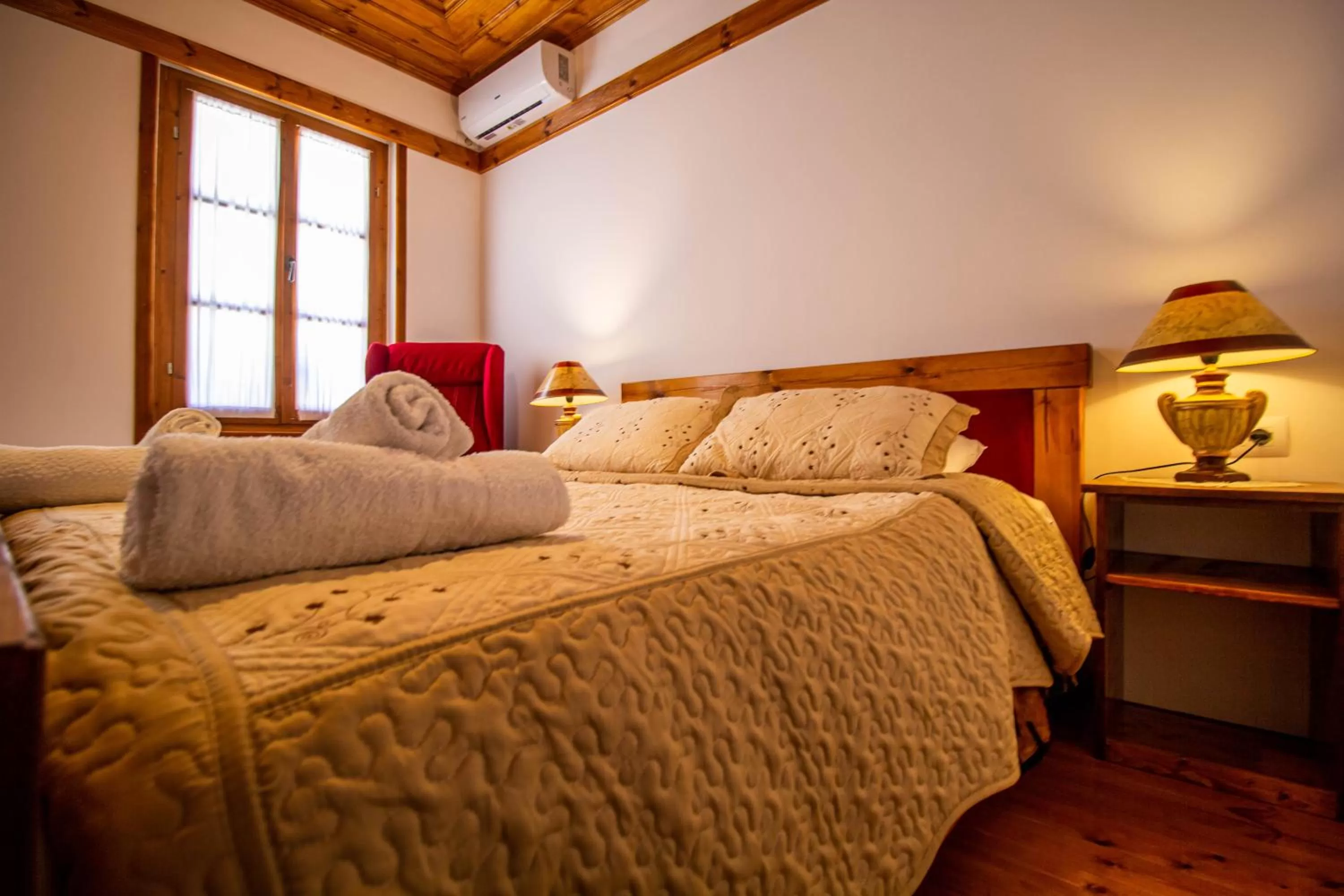 Bed in Hotel Bebej Tradicional