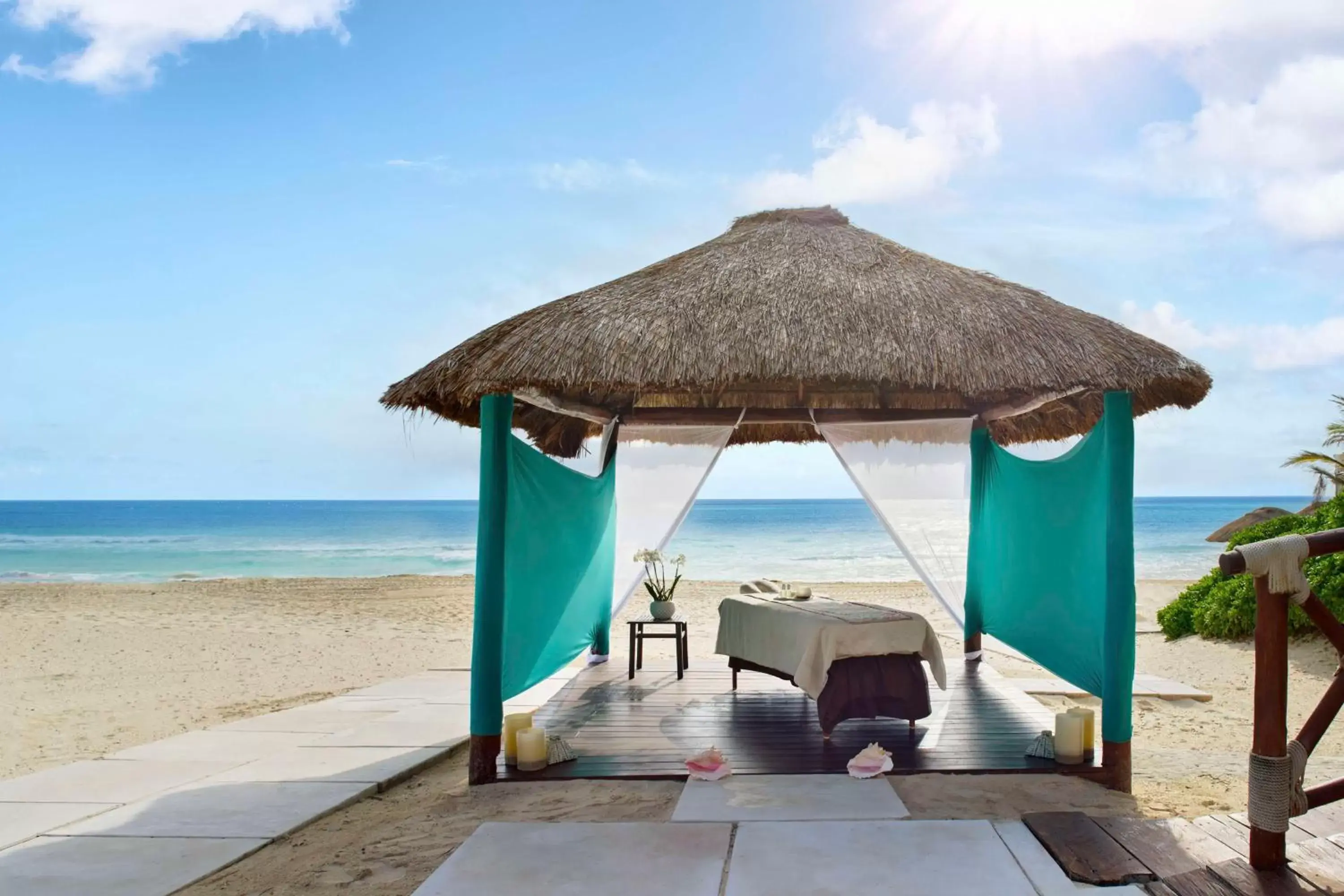 Spa and wellness centre/facilities, Beach in Kempinski Hotel Cancun