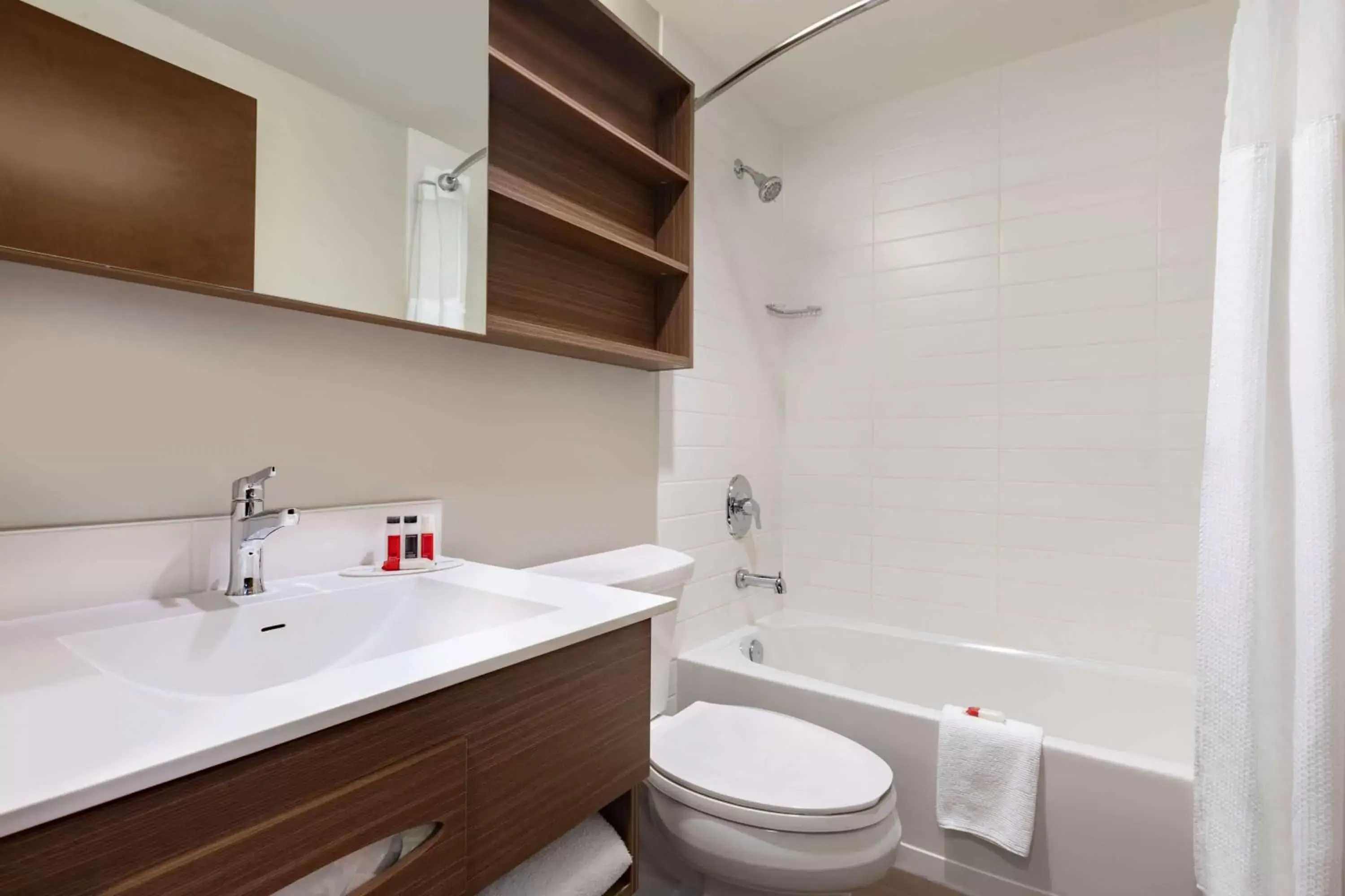 Bathroom in Microtel Inn & Suites by Wyndham Bonnyville