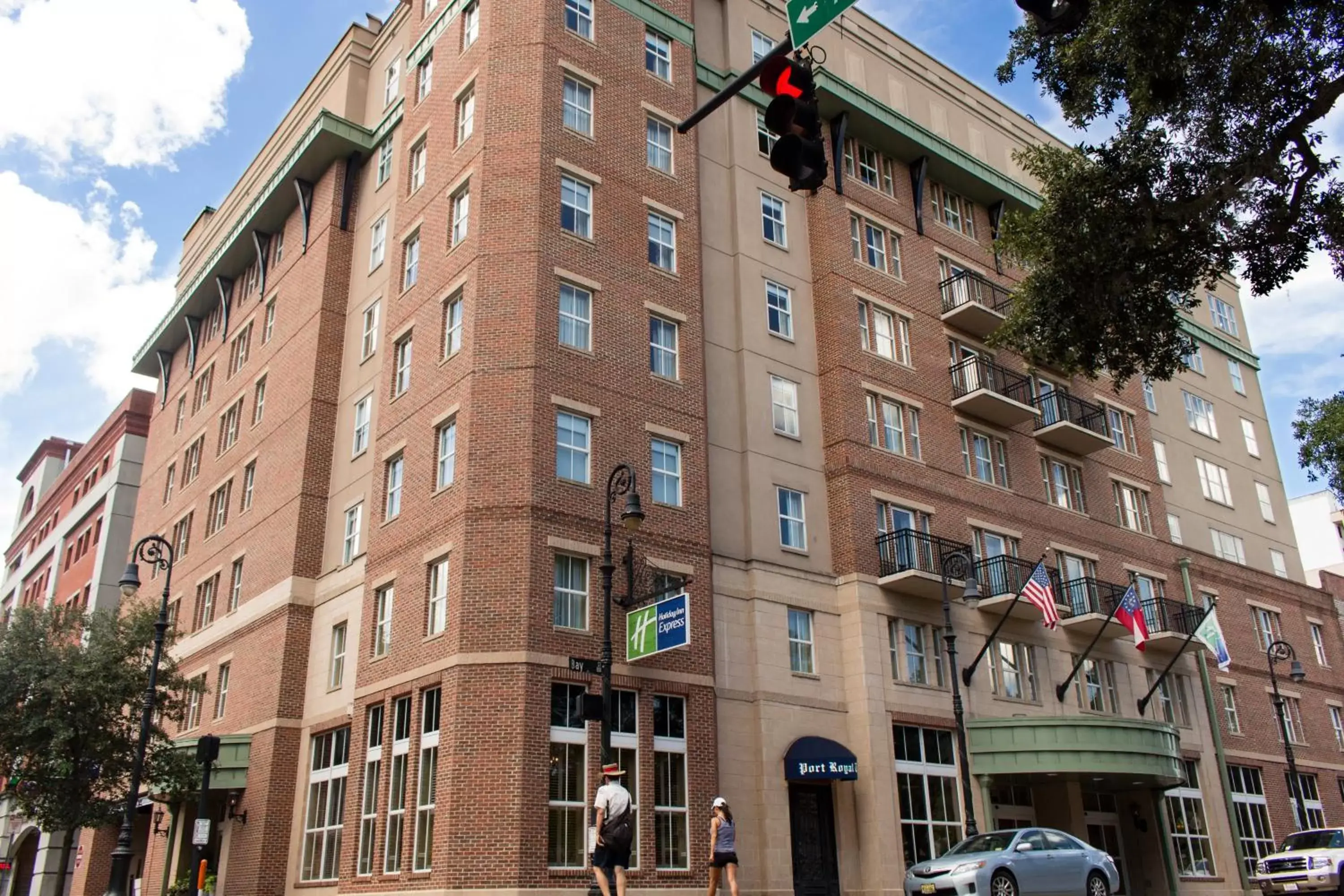 Property Building in Holiday Inn Express Savannah - Historic District, an IHG Hotel