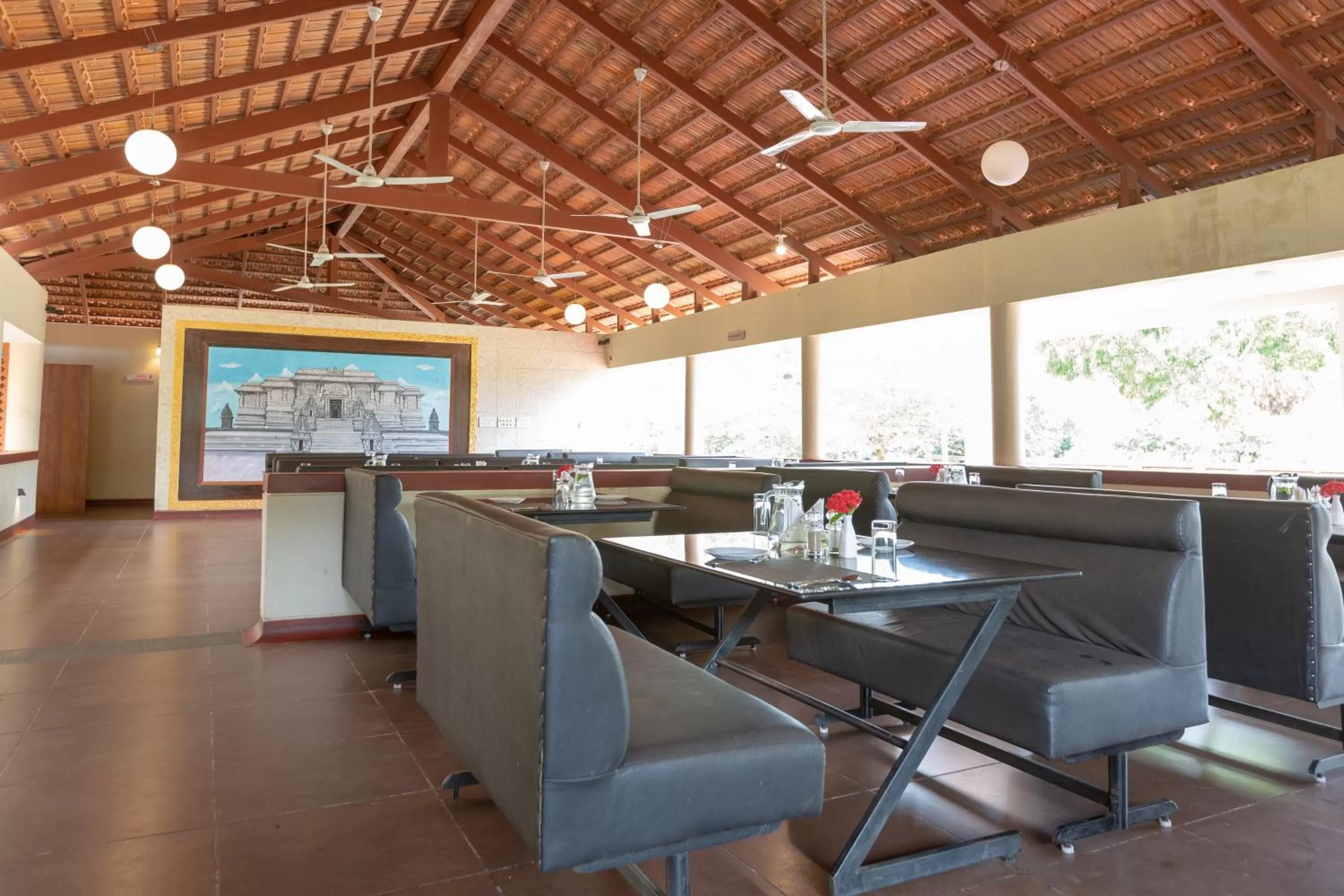 Restaurant/Places to Eat in KSTDC Hotel Mayura Yagachi, Belur