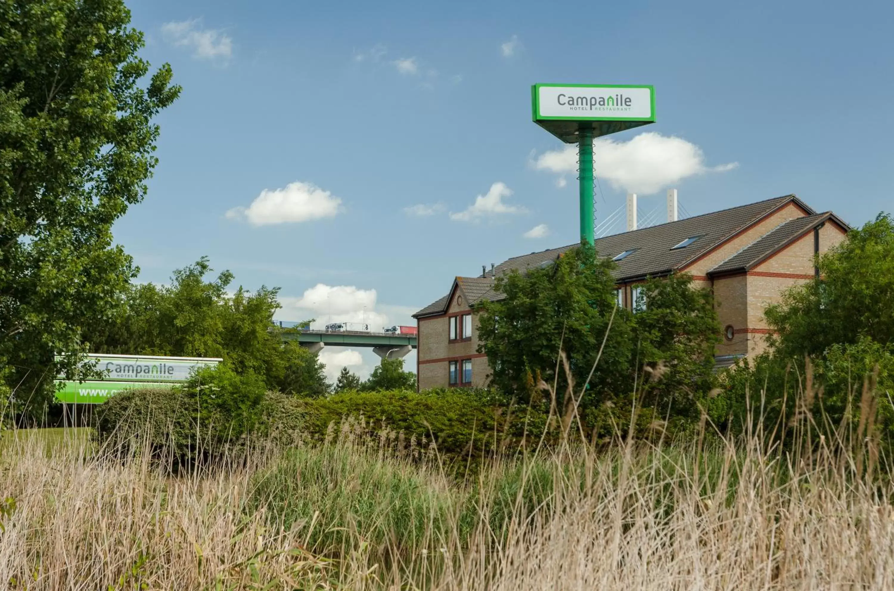 Nearby landmark, Property Building in Campanile Hotel Dartford