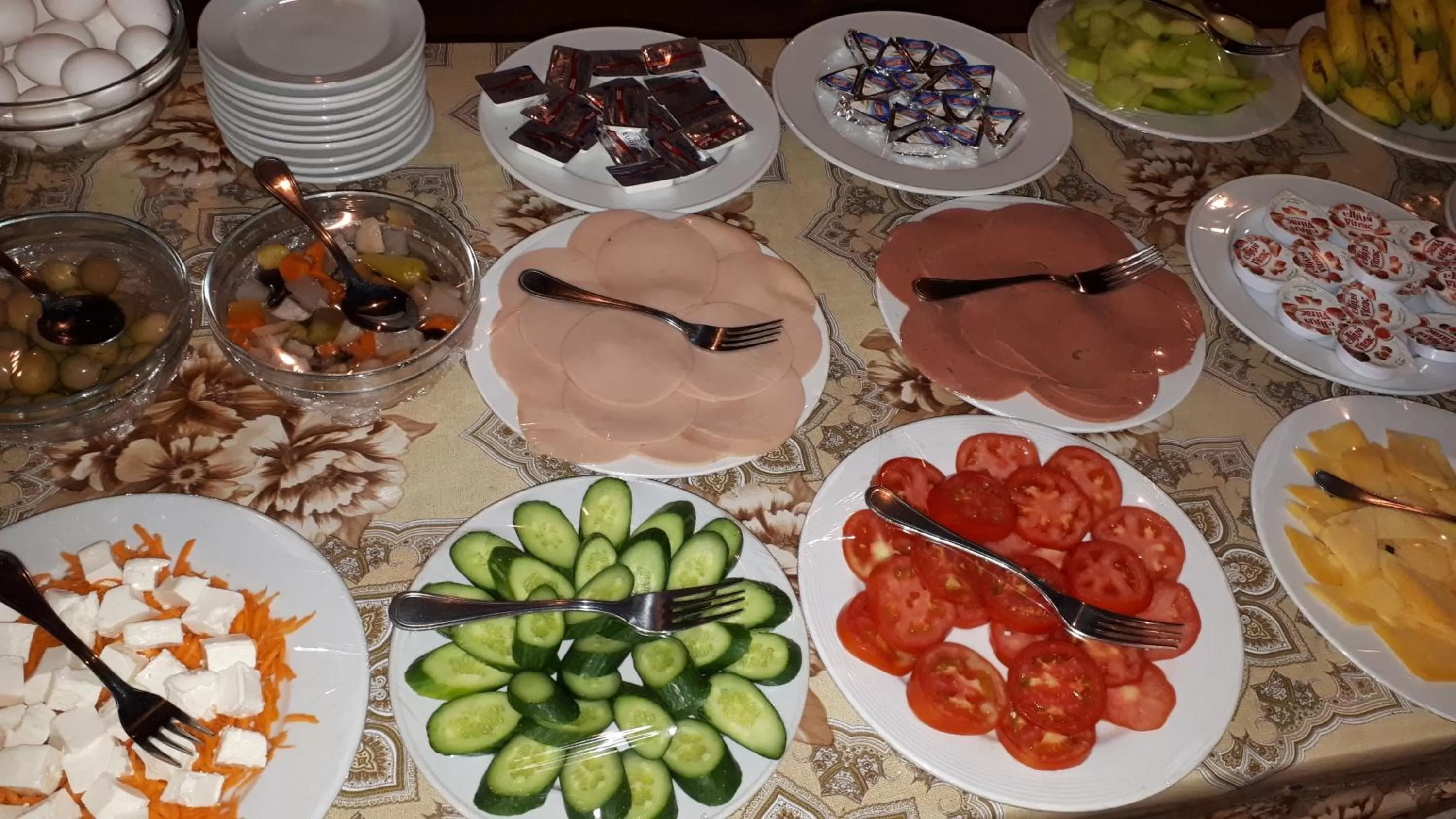 Food and drinks in Al Baeirat Hotel