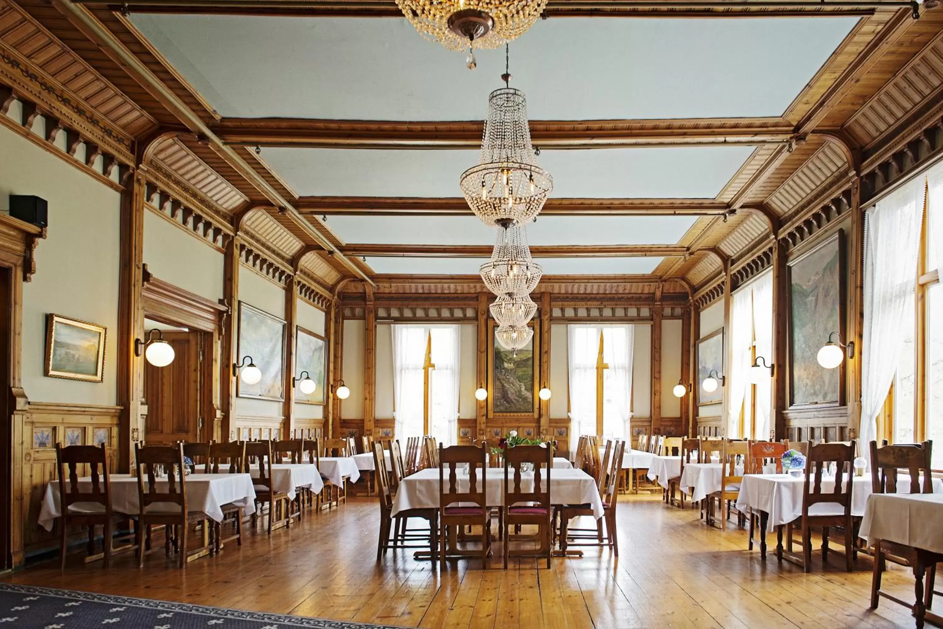 Restaurant/places to eat in Thon Hotel Sandven Restaurant/places to eat in Thon Hotel Sandven