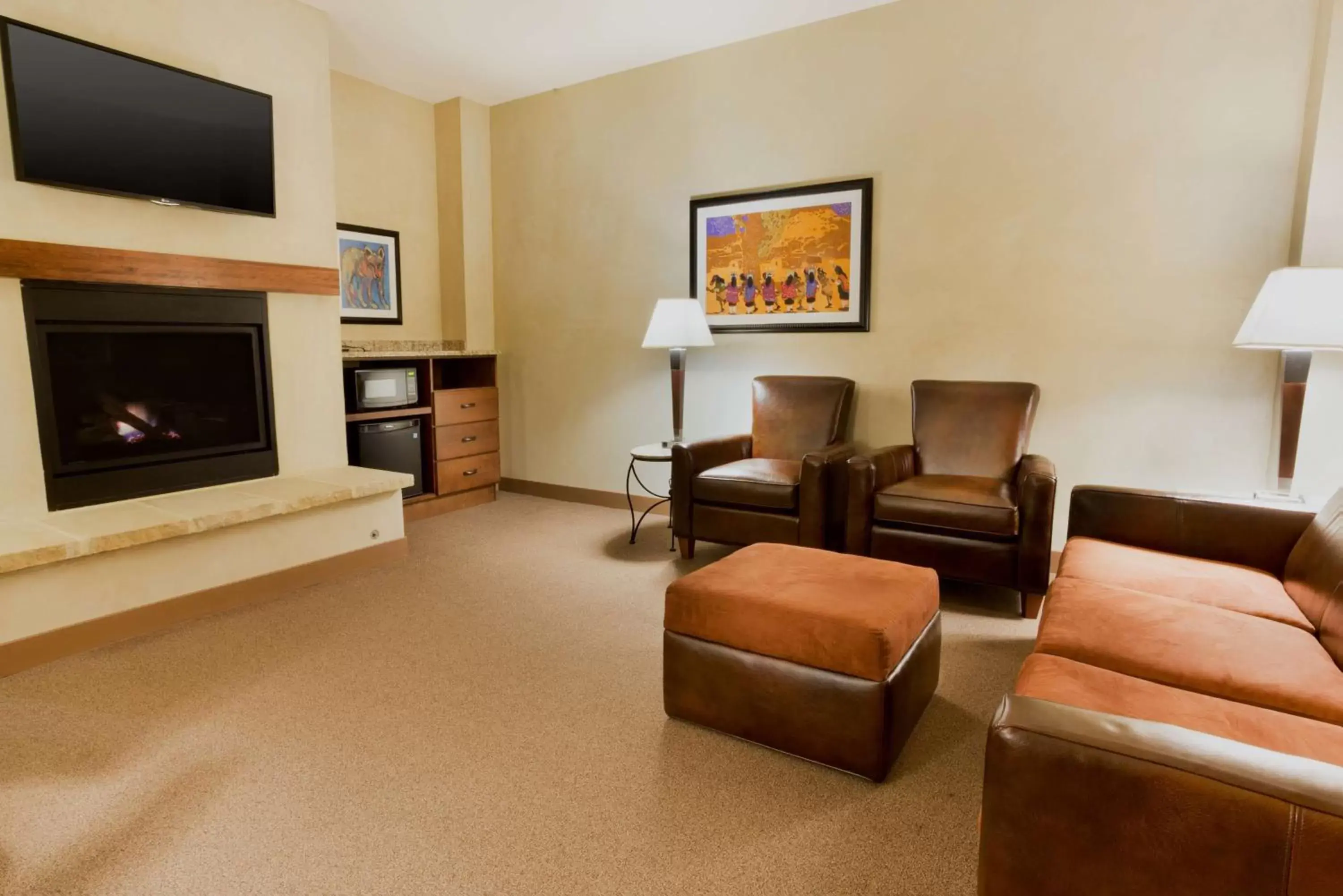 Photo of the whole room, Seating Area in Drury Plaza Hotel in Santa Fe