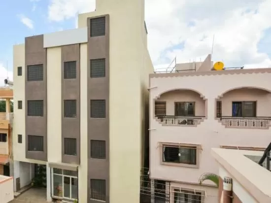 Facade/entrance in Sukrangu Palace