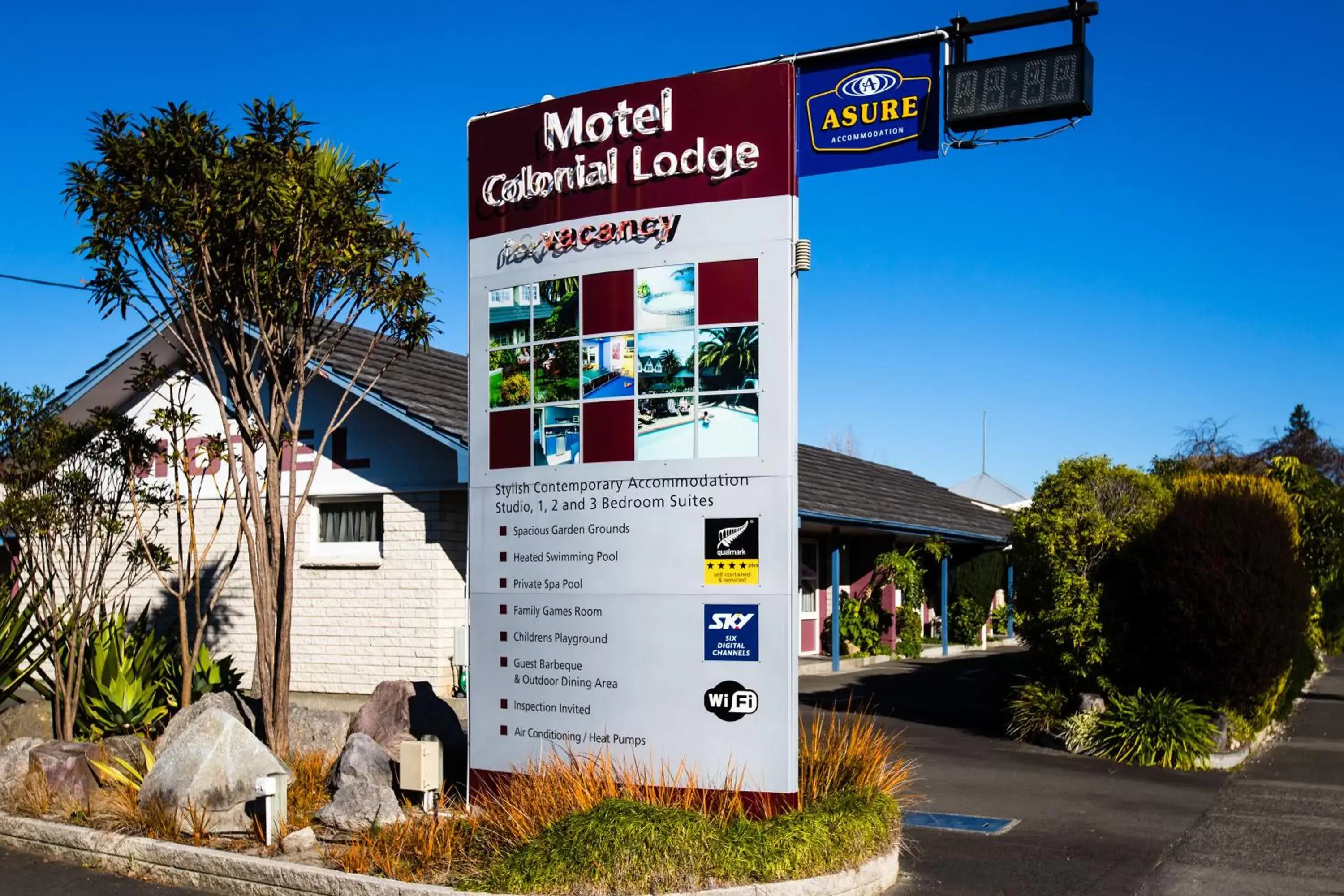 Street view, Property Building in ASURE Colonial Lodge Motel