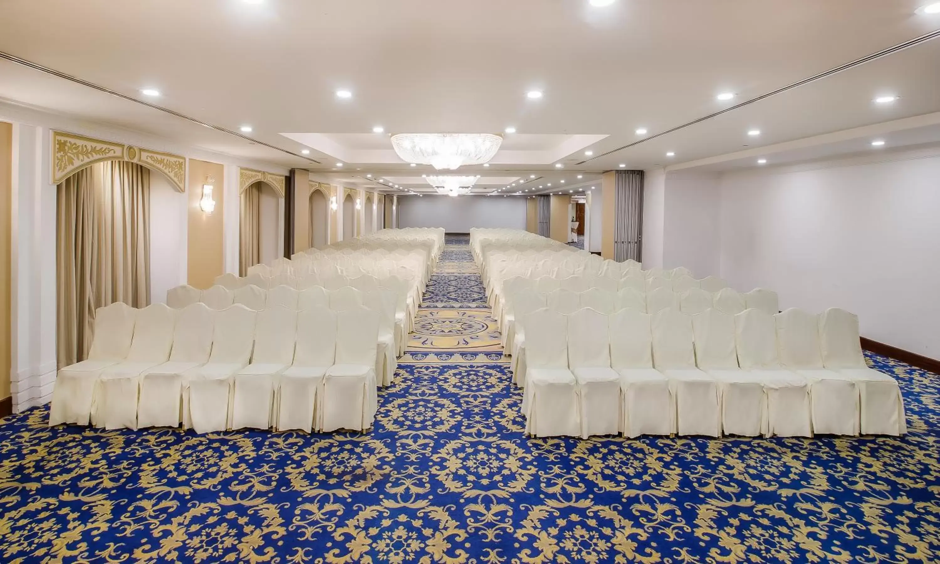 Business facilities, Banquet Facilities in Grand Excelsior Hotel - Bur Dubai