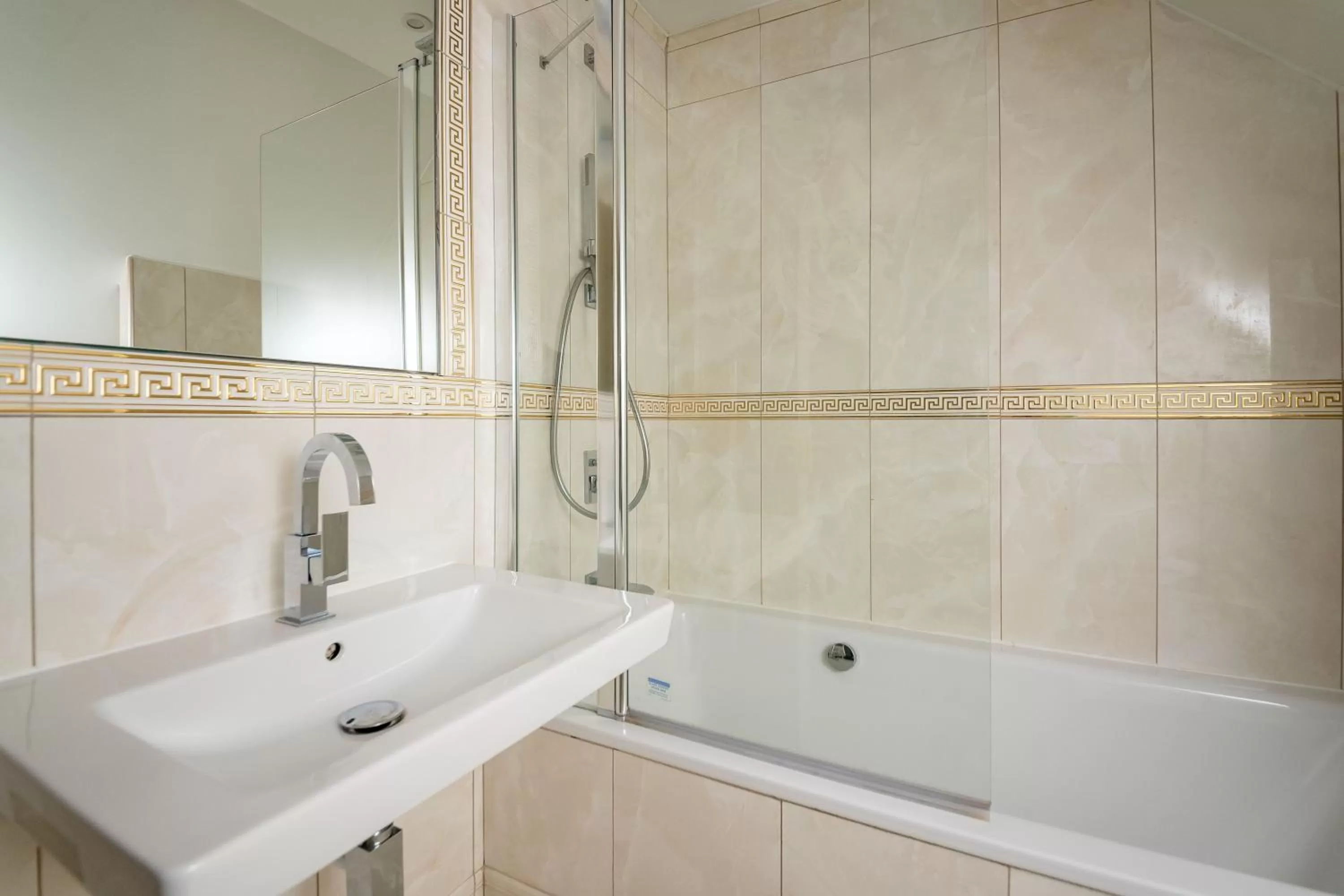 Bathroom in Guildford Manor Hotel & Spa