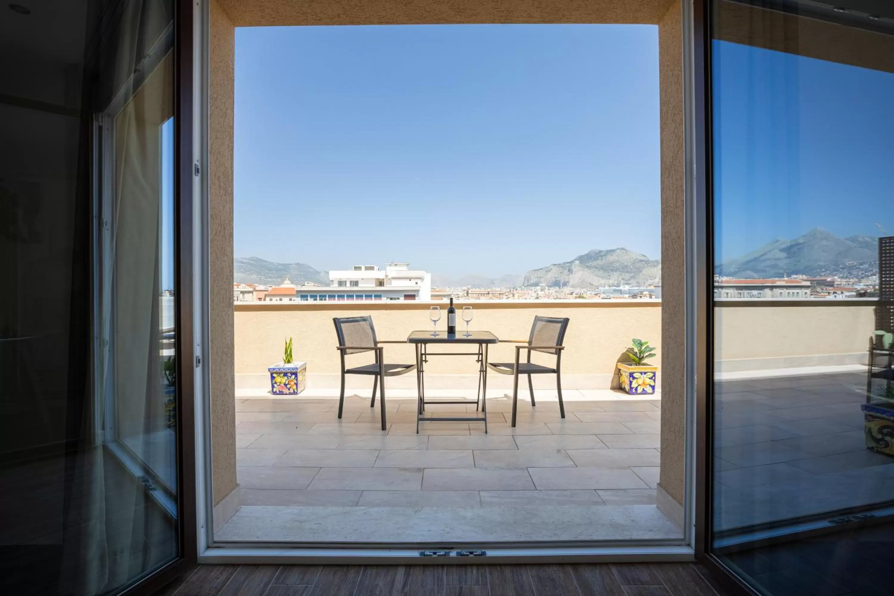 Balcony/Terrace in Palermo Blu - Multi Suite