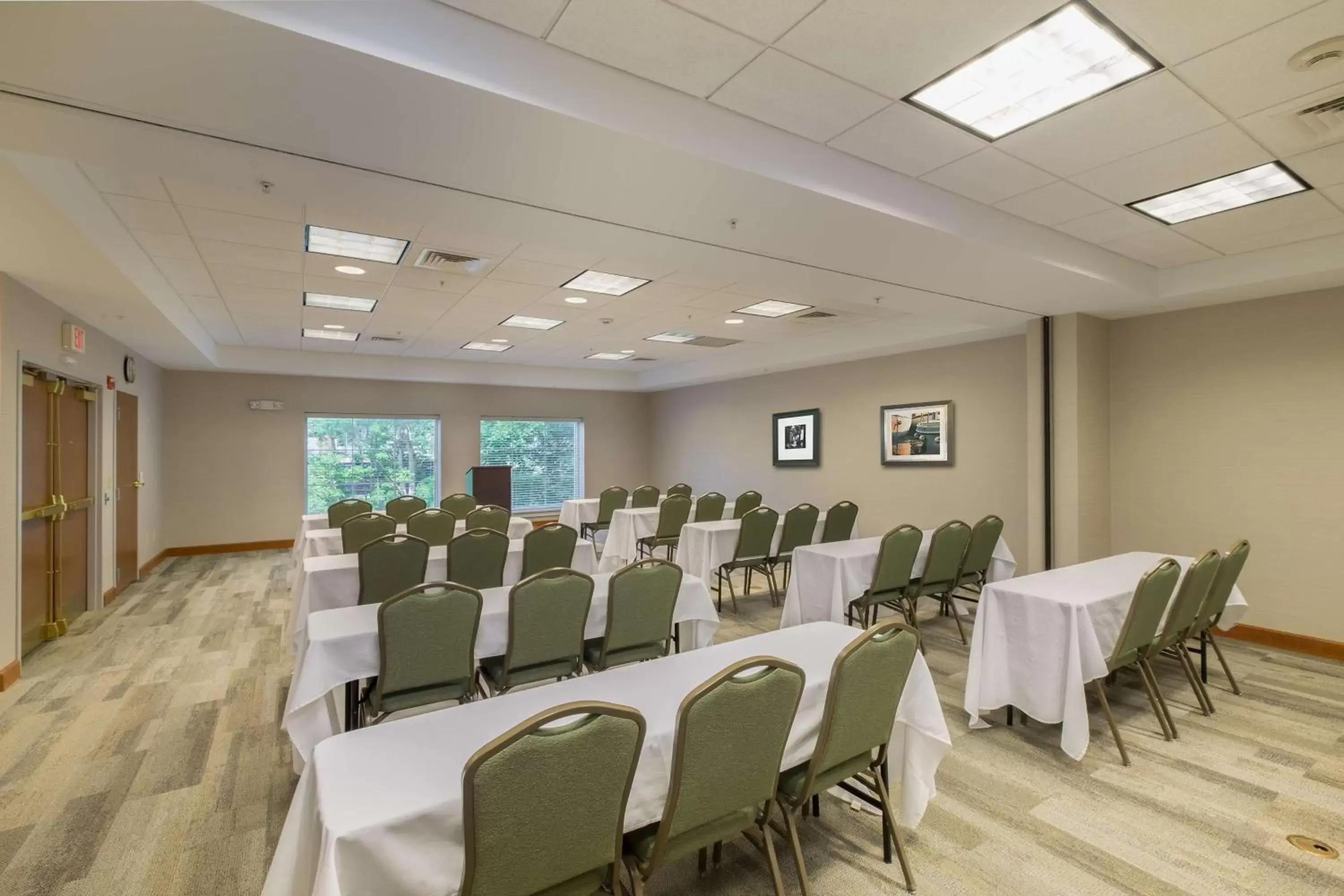 Meeting/conference room in Hampton Inn Waterville