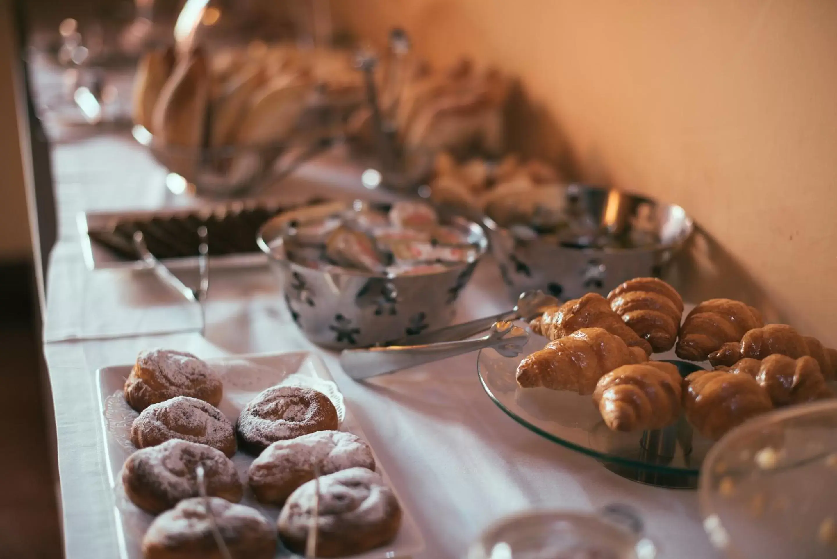 Buffet breakfast, Food in Hotel San Roque