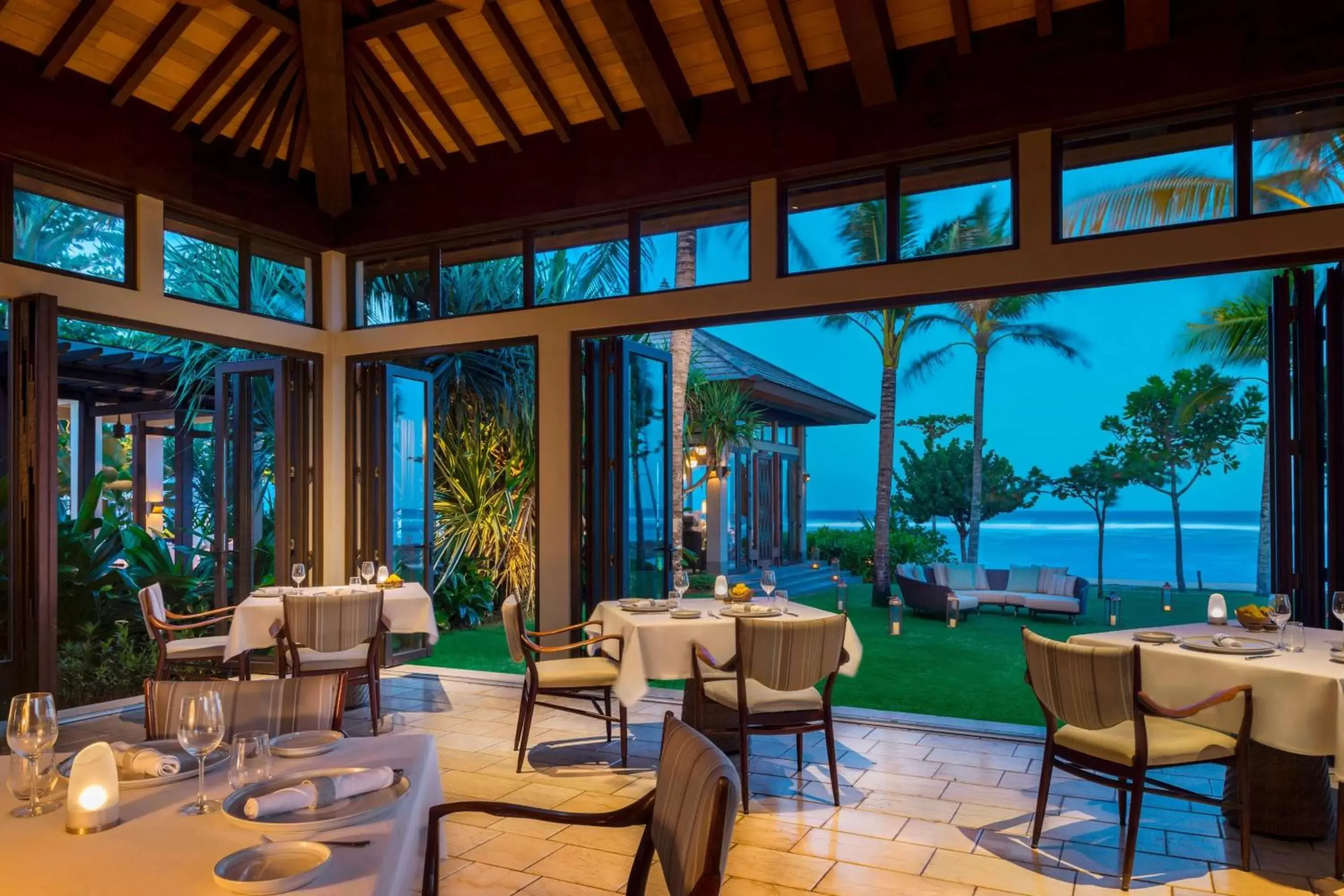 Beach, Restaurant/Places to Eat in The Ritz-Carlton Bali