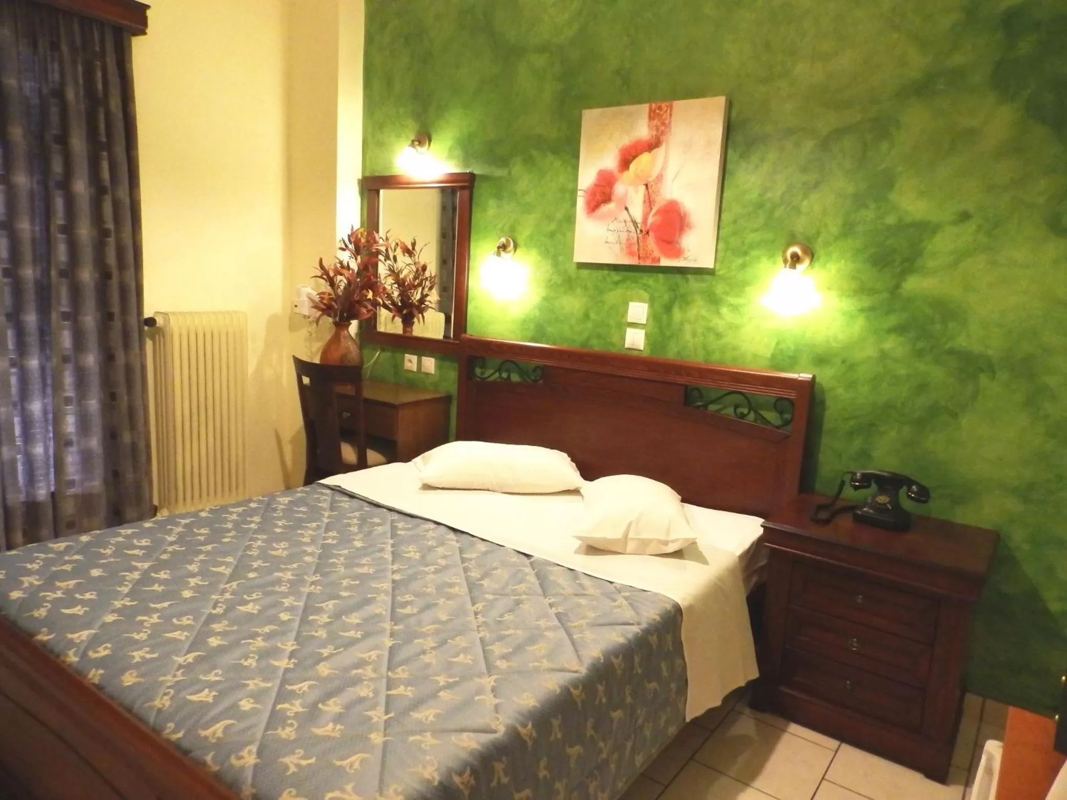 Bed in Pergamos Hotel