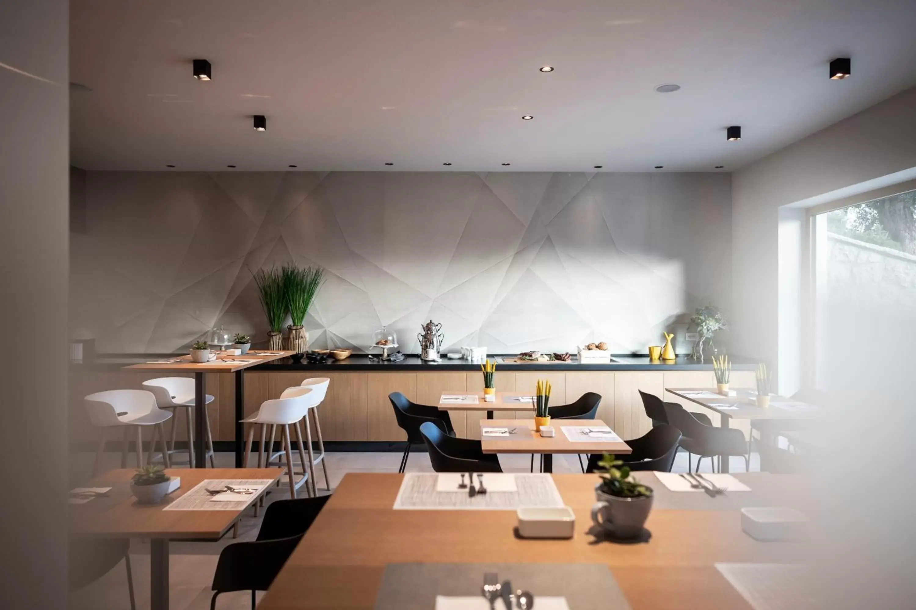 Lounge or bar in Be Place Adult Friendly Hotel Lounge or bar in Be Place Adult Friendly Hotel