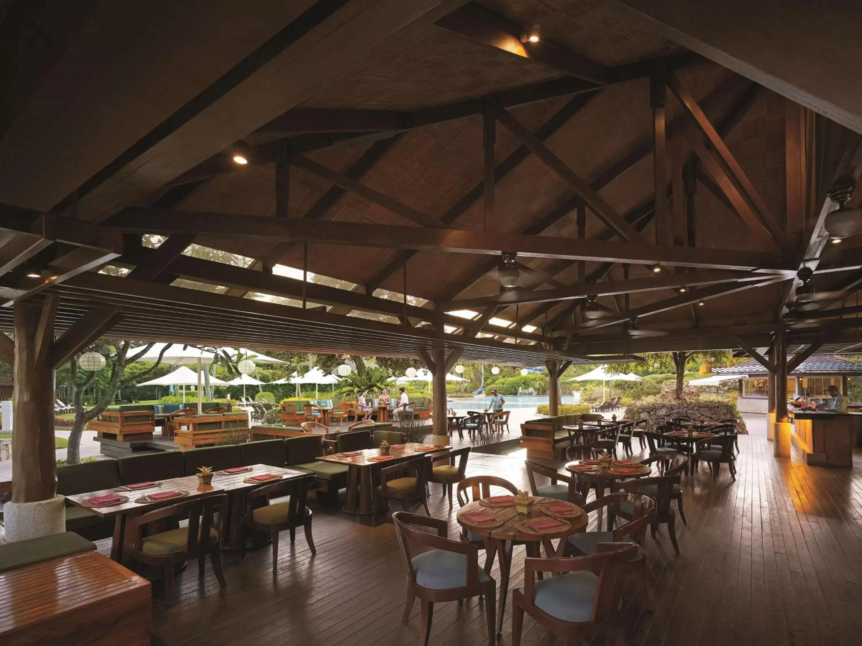 Restaurant/places to eat in Shangri-La Mactan, Cebu Restaurant/places to eat in Shangri-La Mactan, Cebu