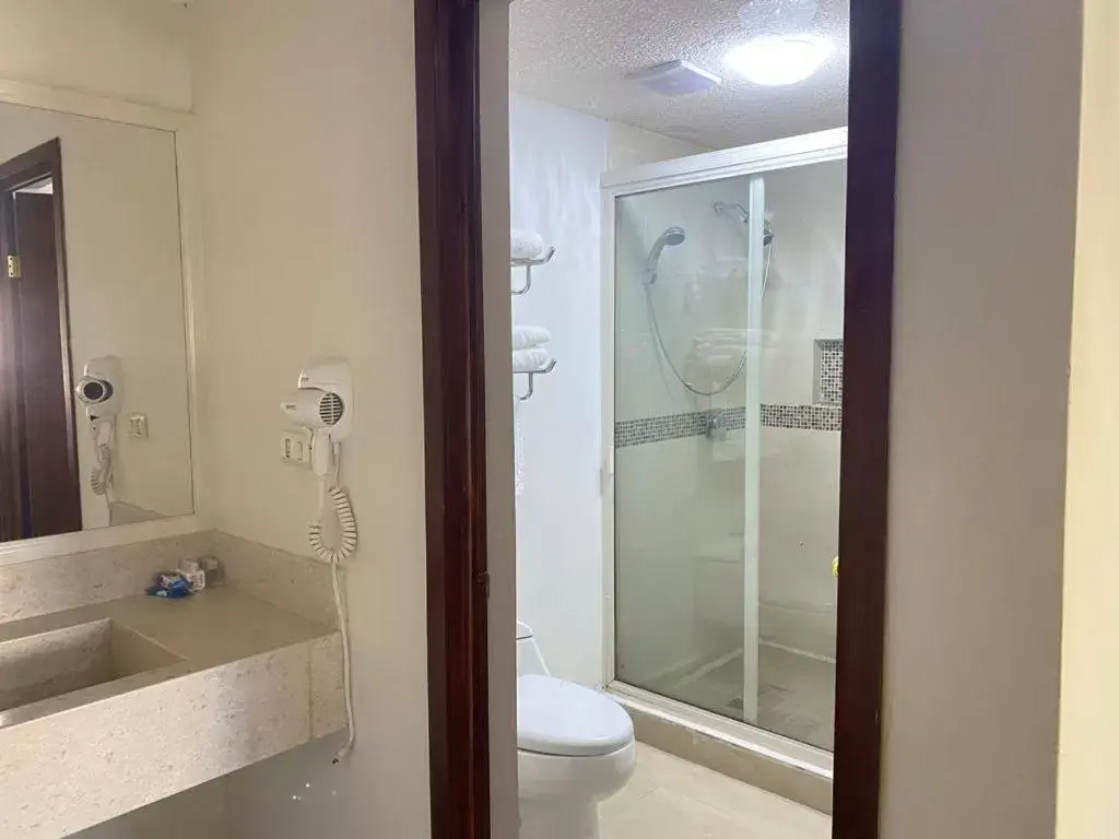 Bathroom in Hotel San Ignacio Inn