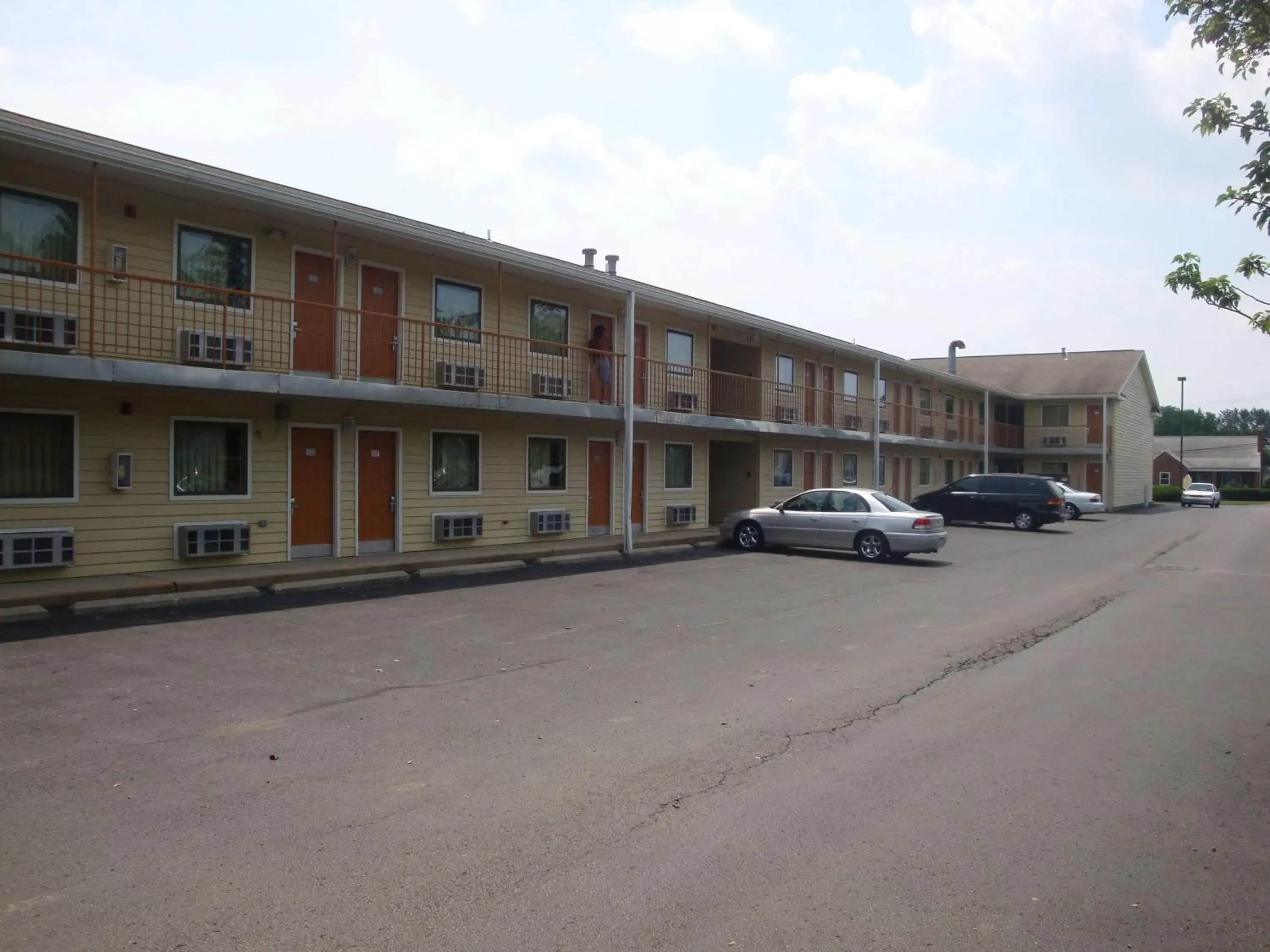 Property building in Wilmington Inn Property building in Wilmington Inn