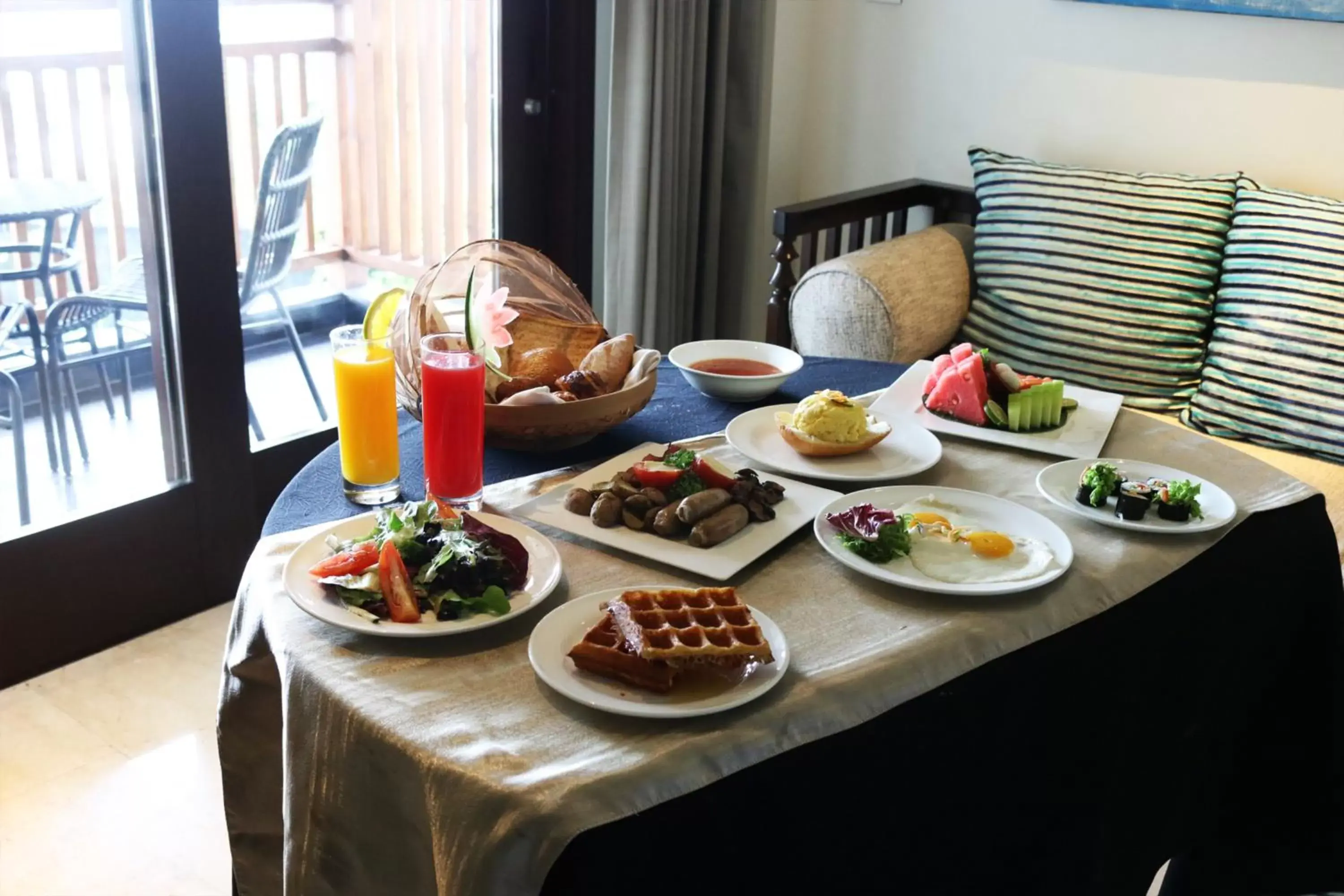 Photo of the whole room, Breakfast in Holiday Inn Resort Bali Nusa Dua, an IHG Hotel - CHSE Certified