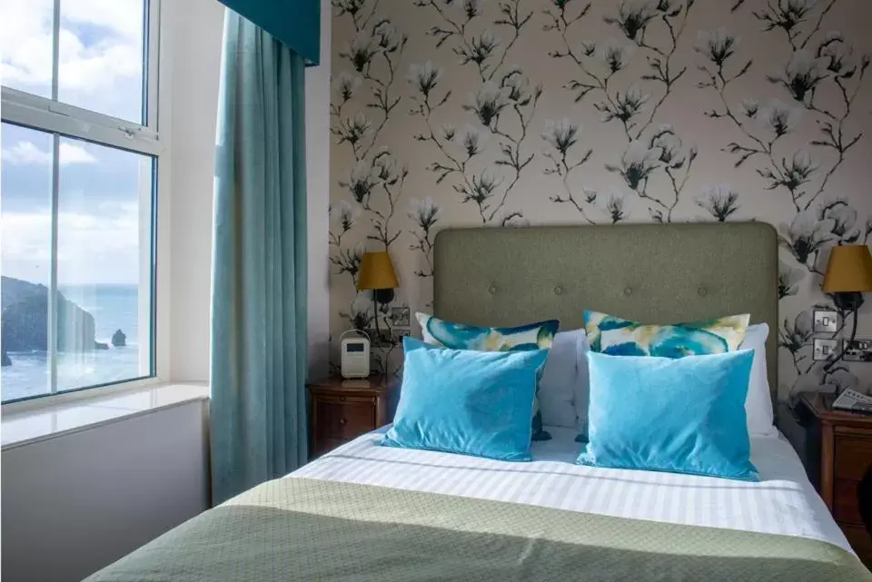 Bed in Mullion Cove Hotel & Spa