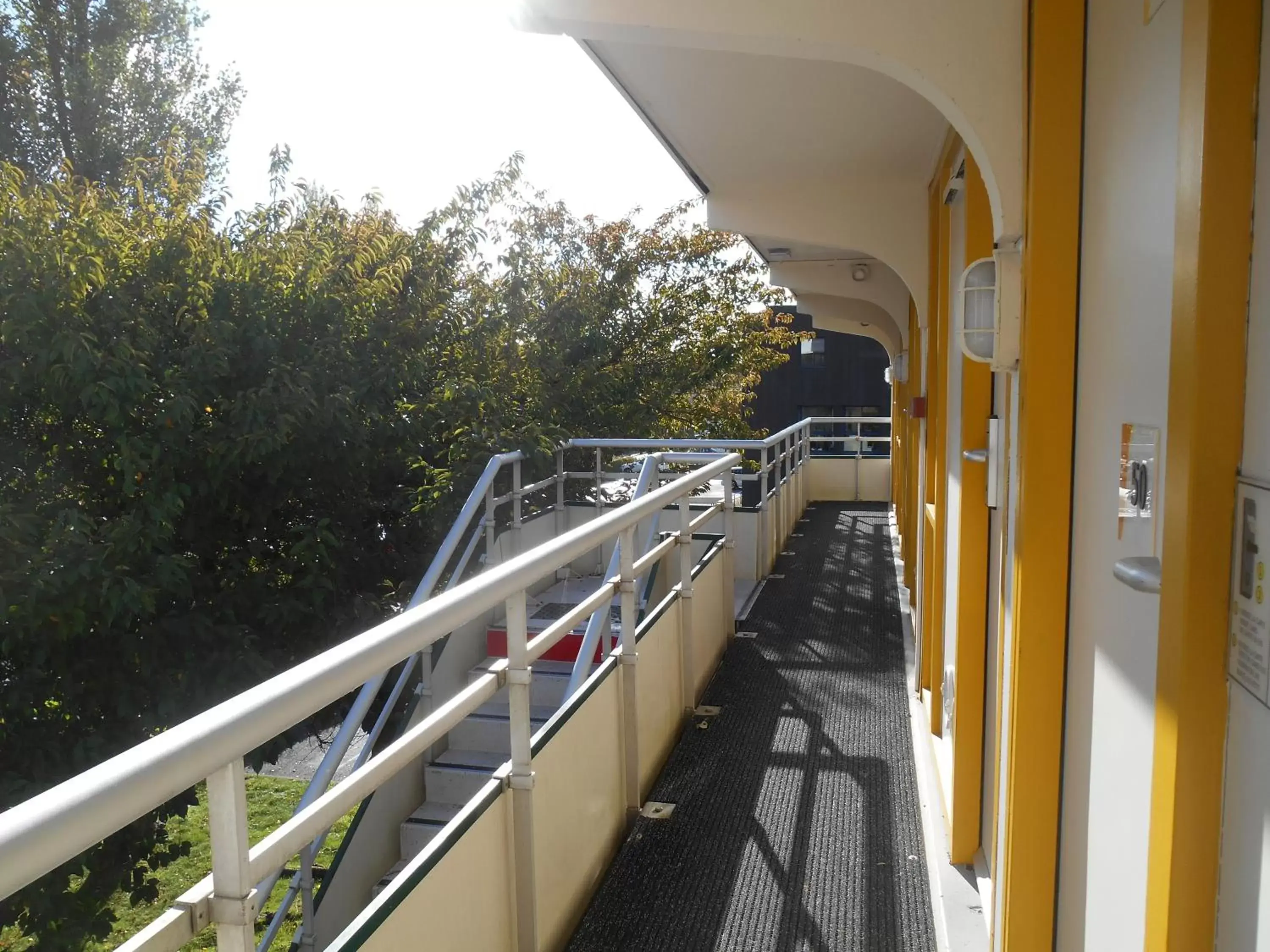 Balcony/Terrace in Premiere Classe Brest Gouesnou Aeroport