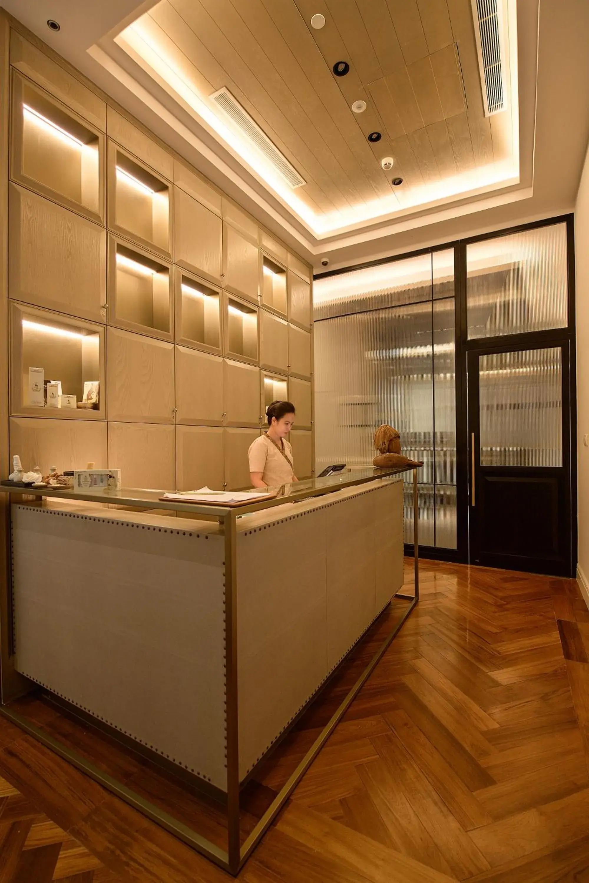 Massage, Lobby/Reception in Yangon Excelsior