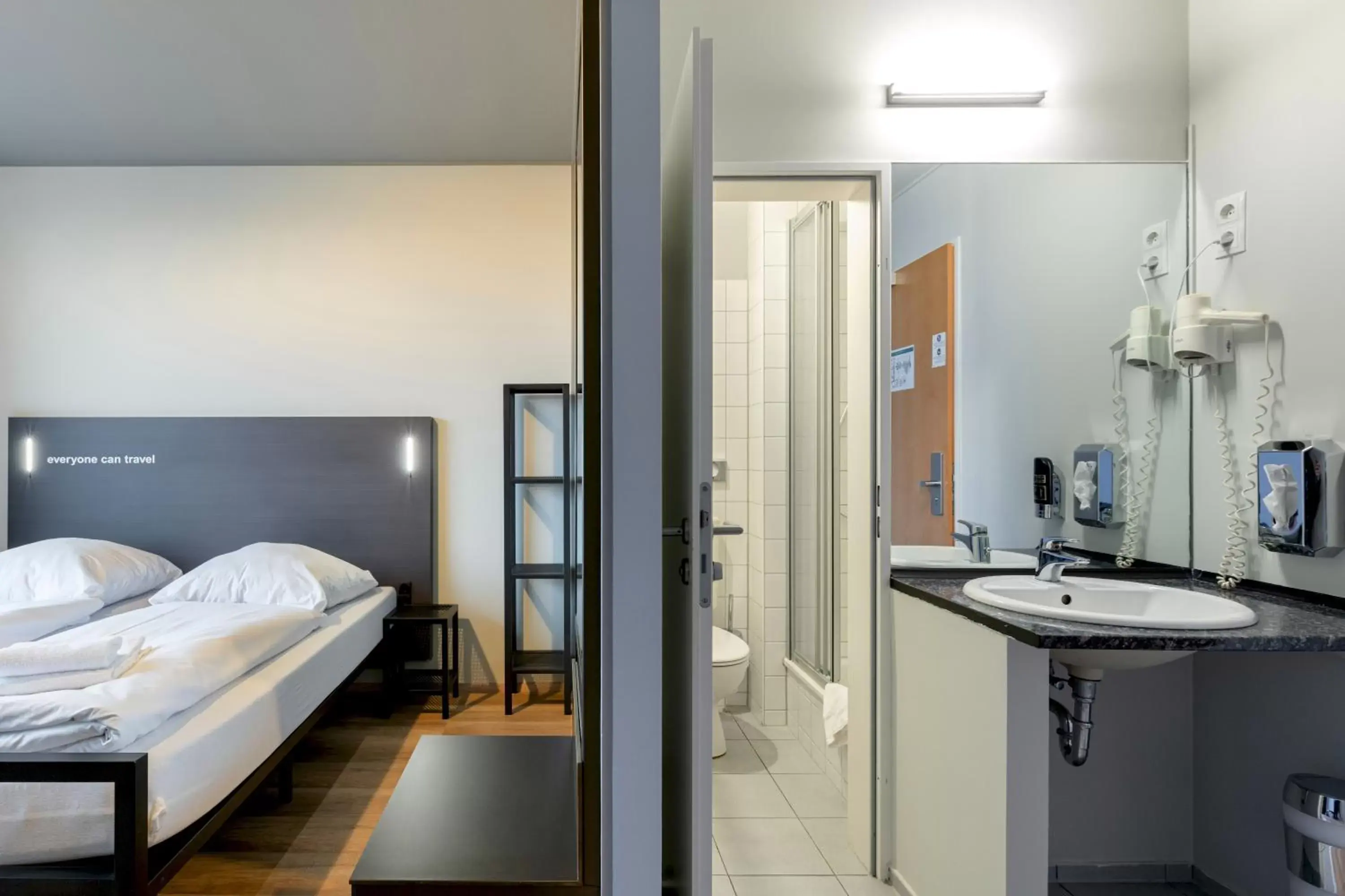 Toilet, Bed in a&o Hamburg Hammer Kirche Toilet, Bed in a&o Hamburg Hammer Kirche