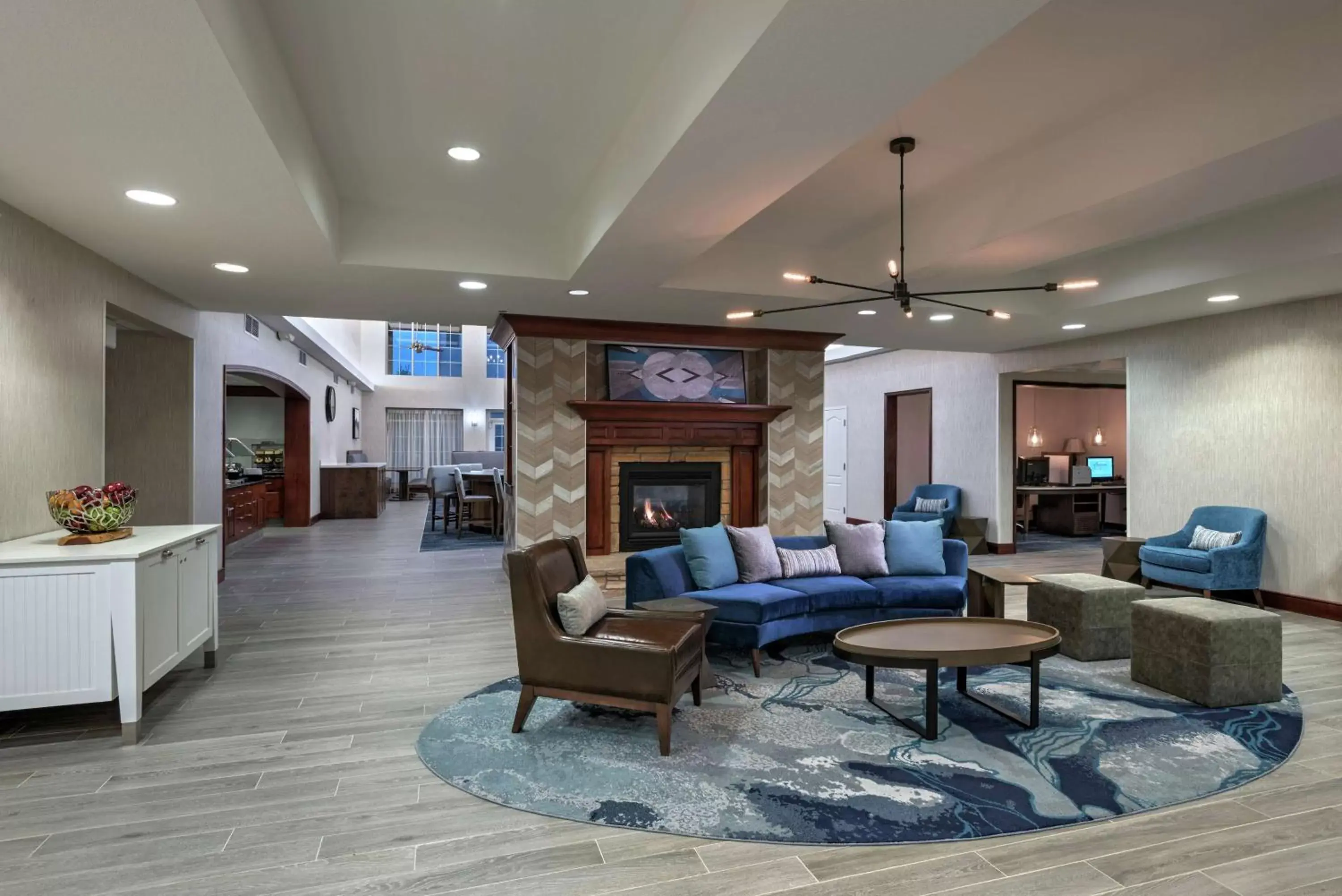 Breakfast, Lobby/Reception in Homewood Suites by Hilton Fort Collins