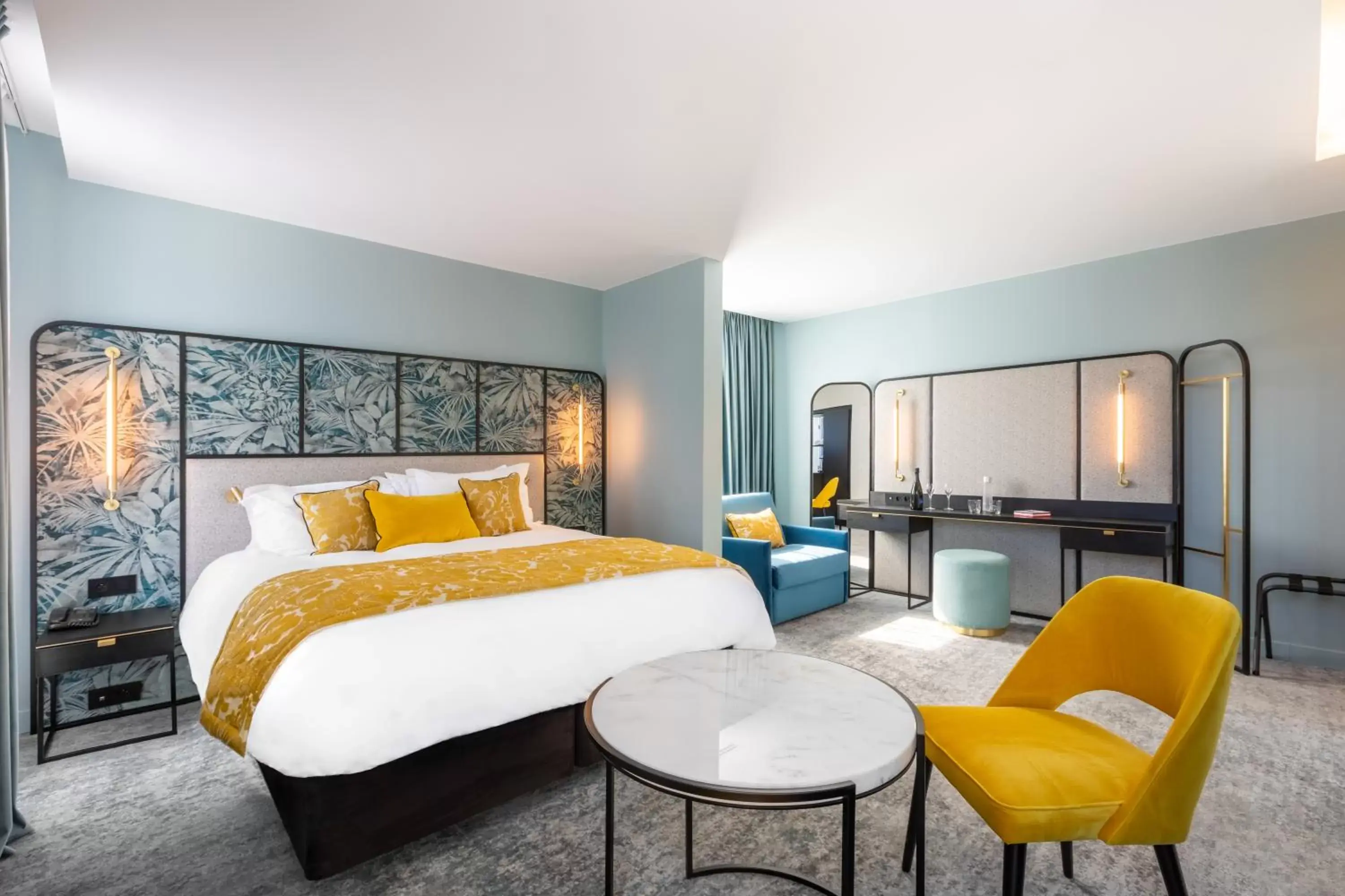 Bedroom in voco Paris Montparnasse, an IHG Hotel
