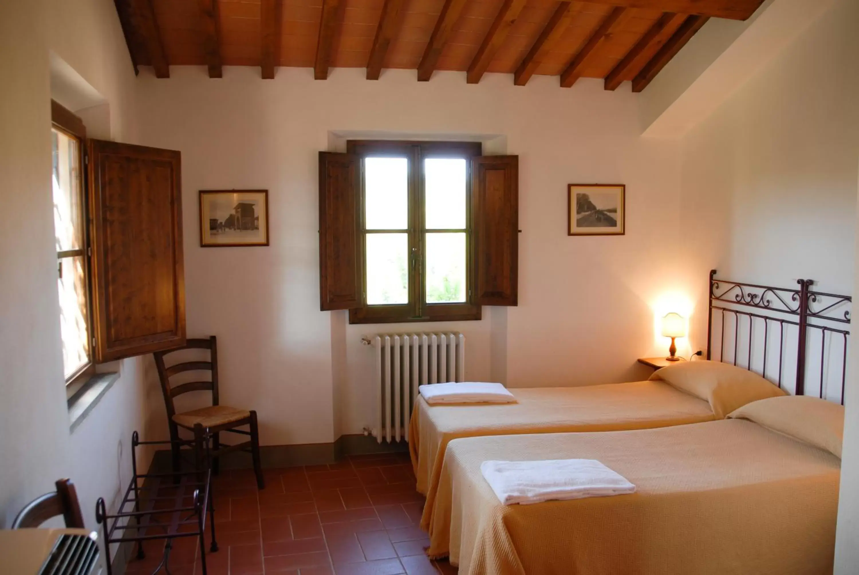 Bedroom, Bed in Borgo Bottaia