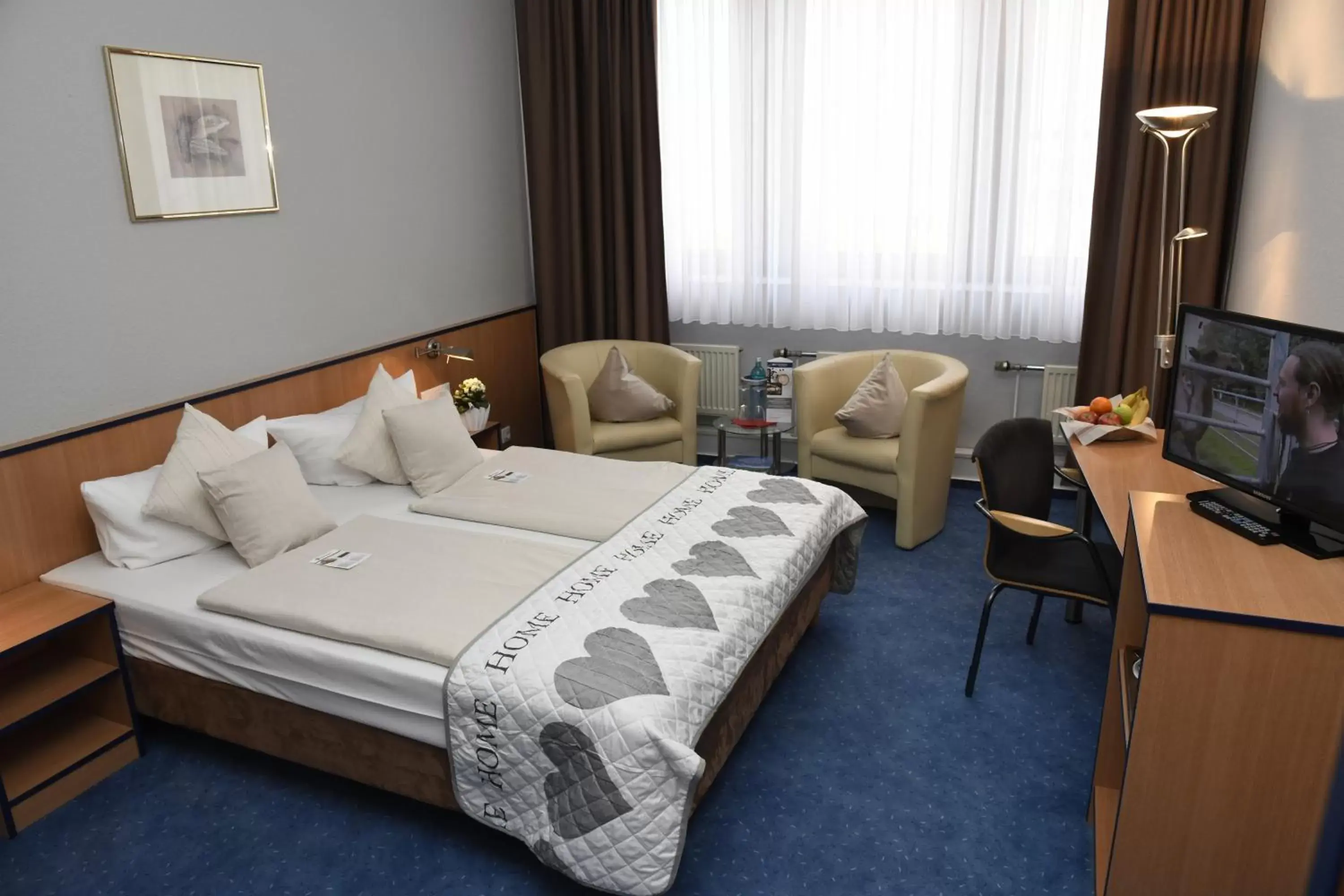 Photo of the whole room in Best Western Comfort Business Hotel Düsseldorf-Neuss