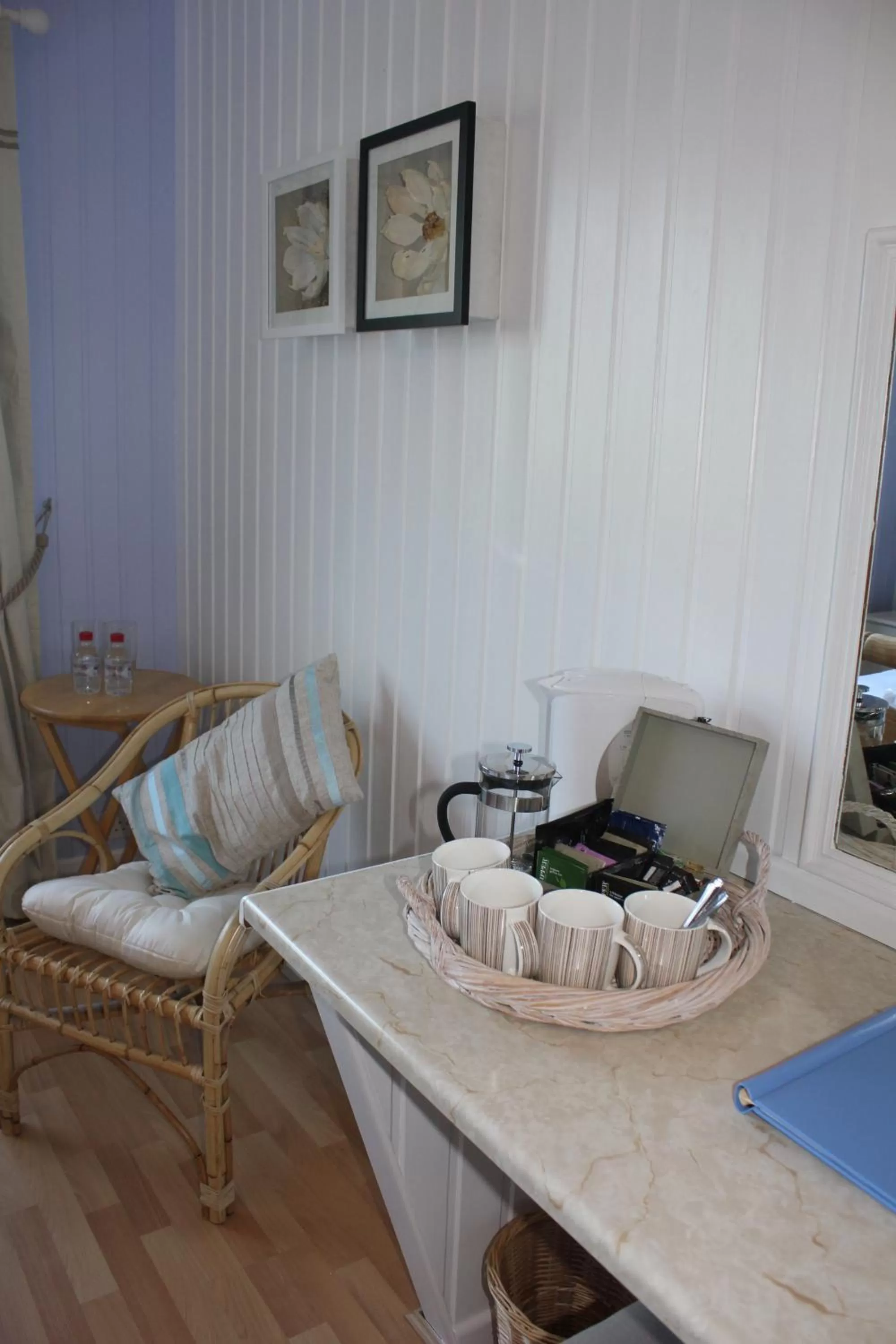 Seating Area in Cairnview Bed and Breakfast