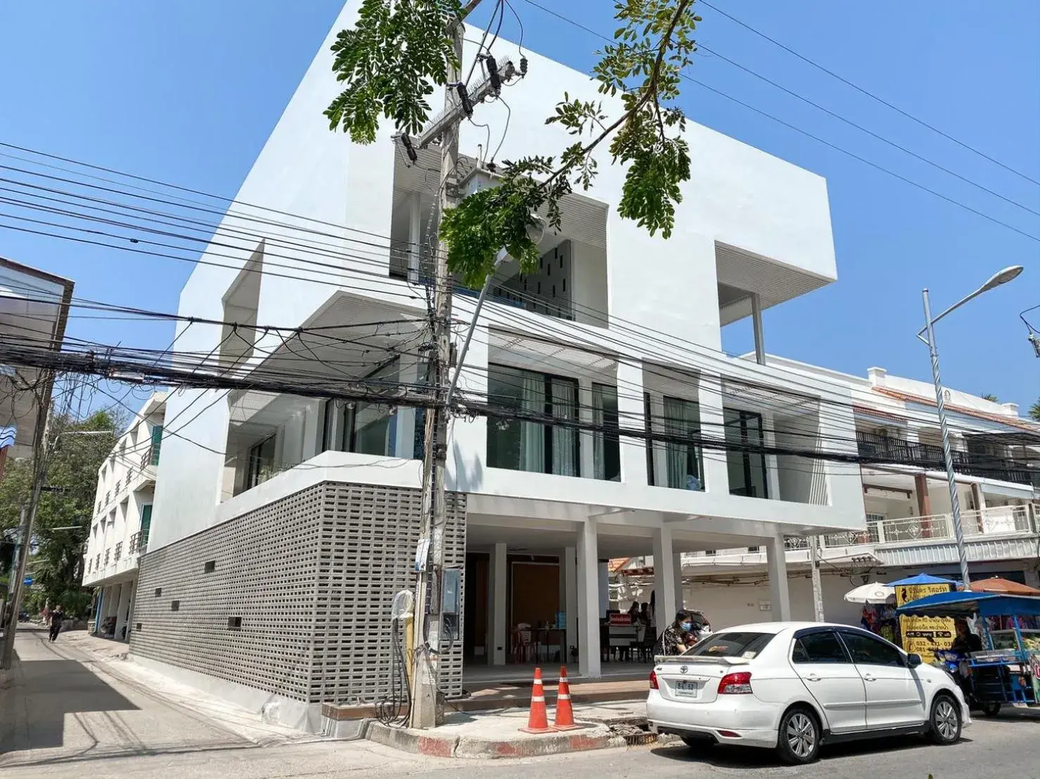 Facade/entrance in Nirundorn Resort Chaam Facade/entrance in Nirundorn Resort Chaam