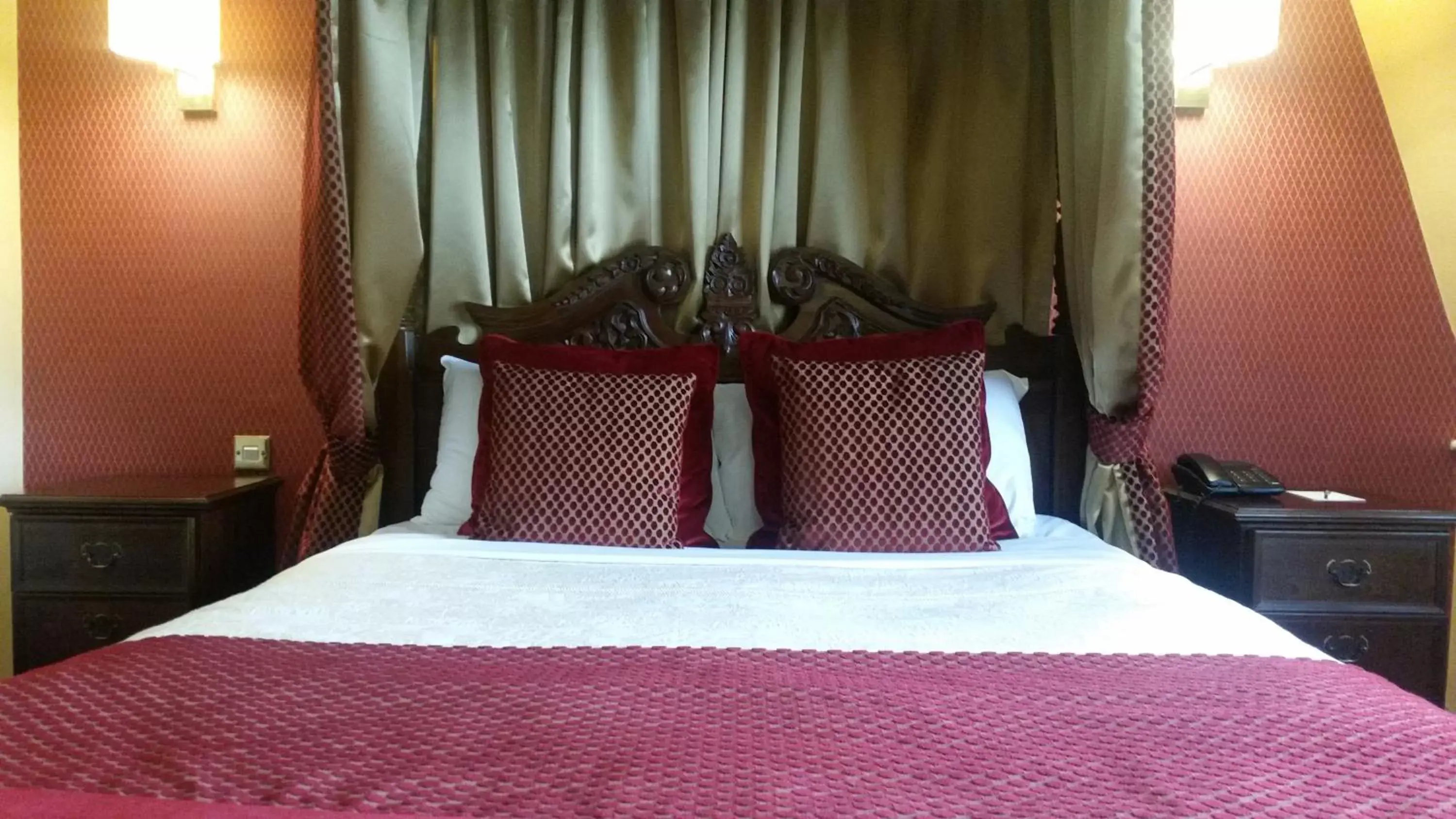 Bed in Carlton Park Hotel Rotherham