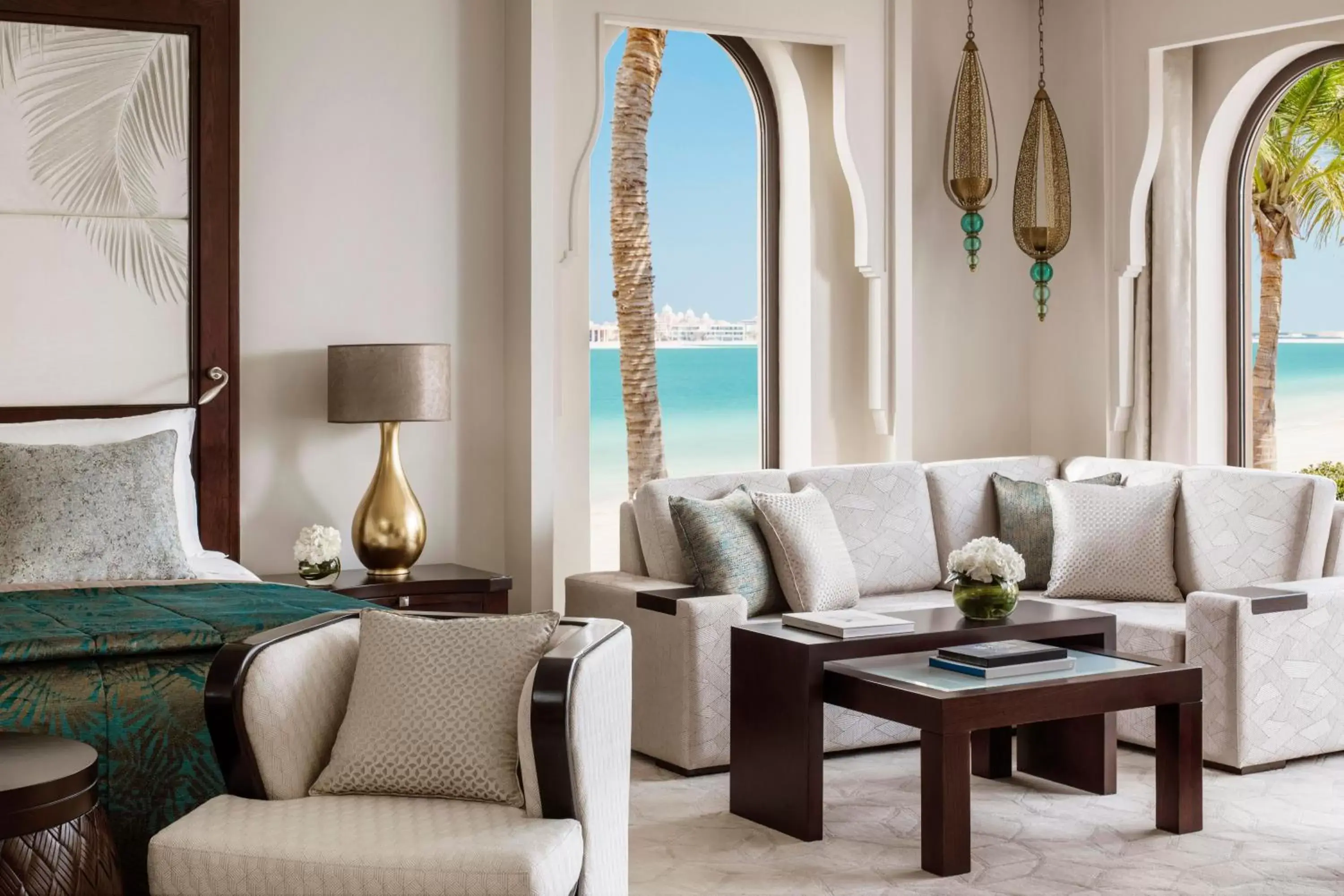 Bed, Seating Area in One&Only The Palm Dubai