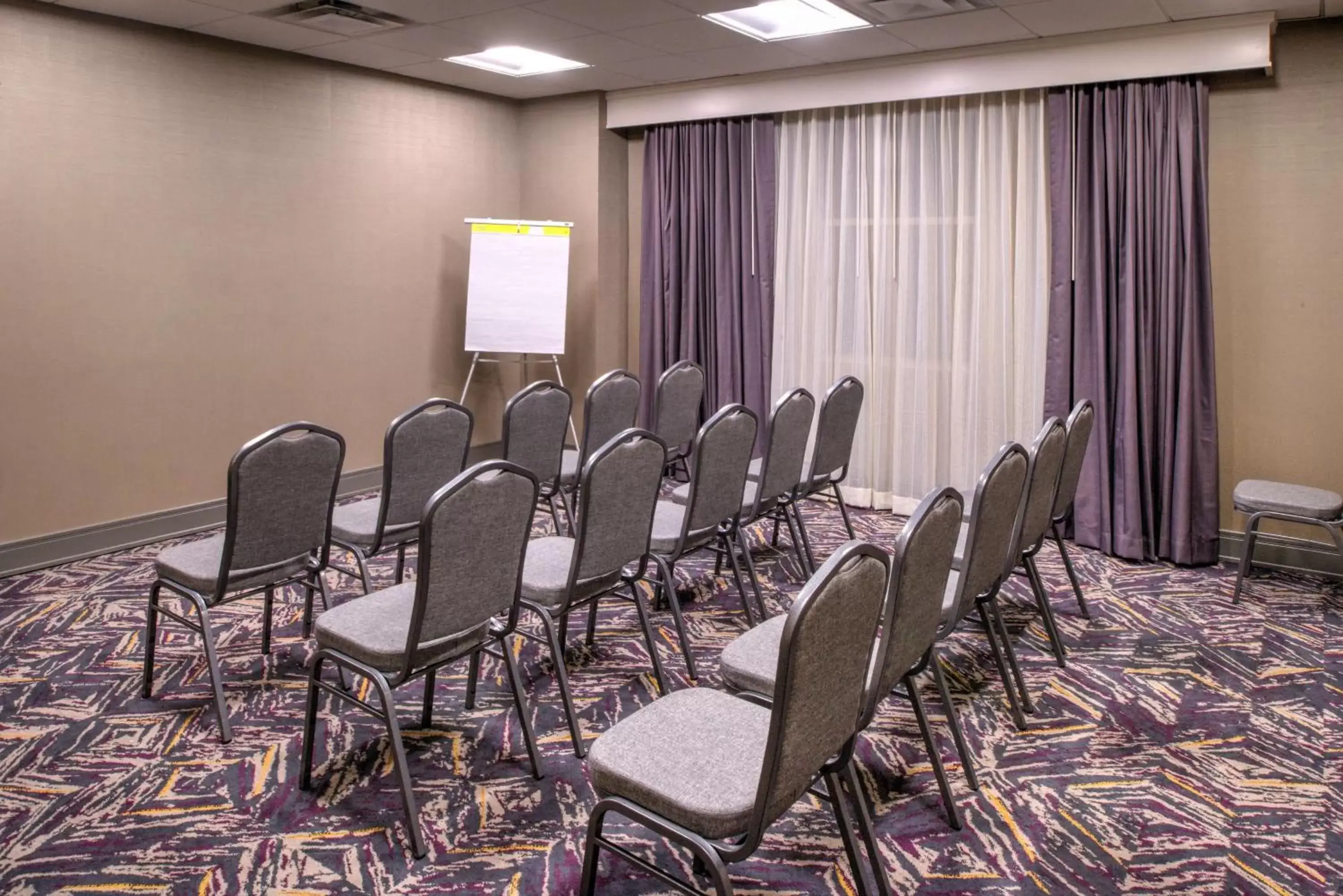 Meeting/conference room in DoubleTree by Hilton Utica