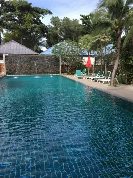 Swimming Pool in Marina Villa