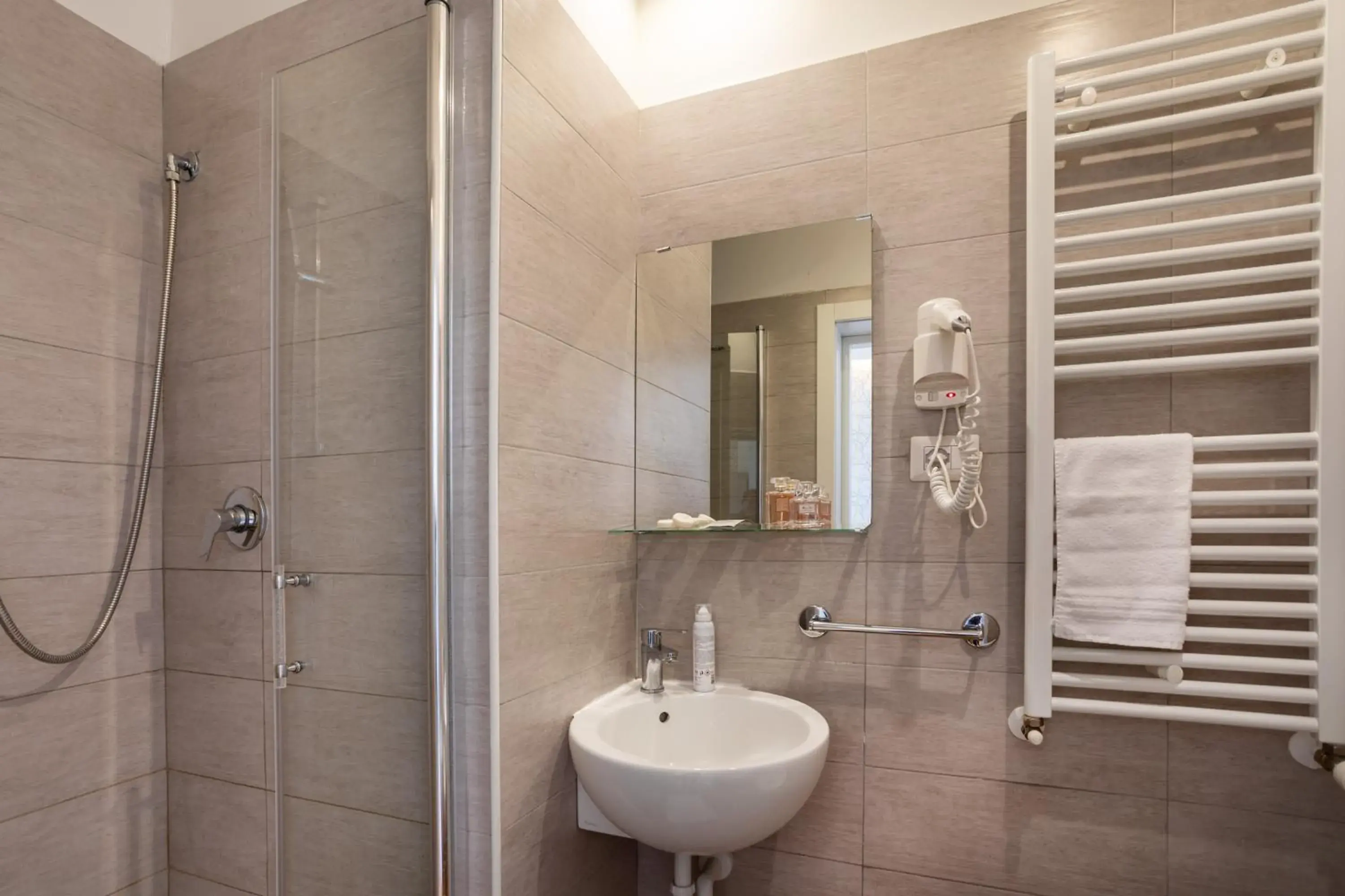 Shower, Bathroom in Hb Hotels Orchidea Blu