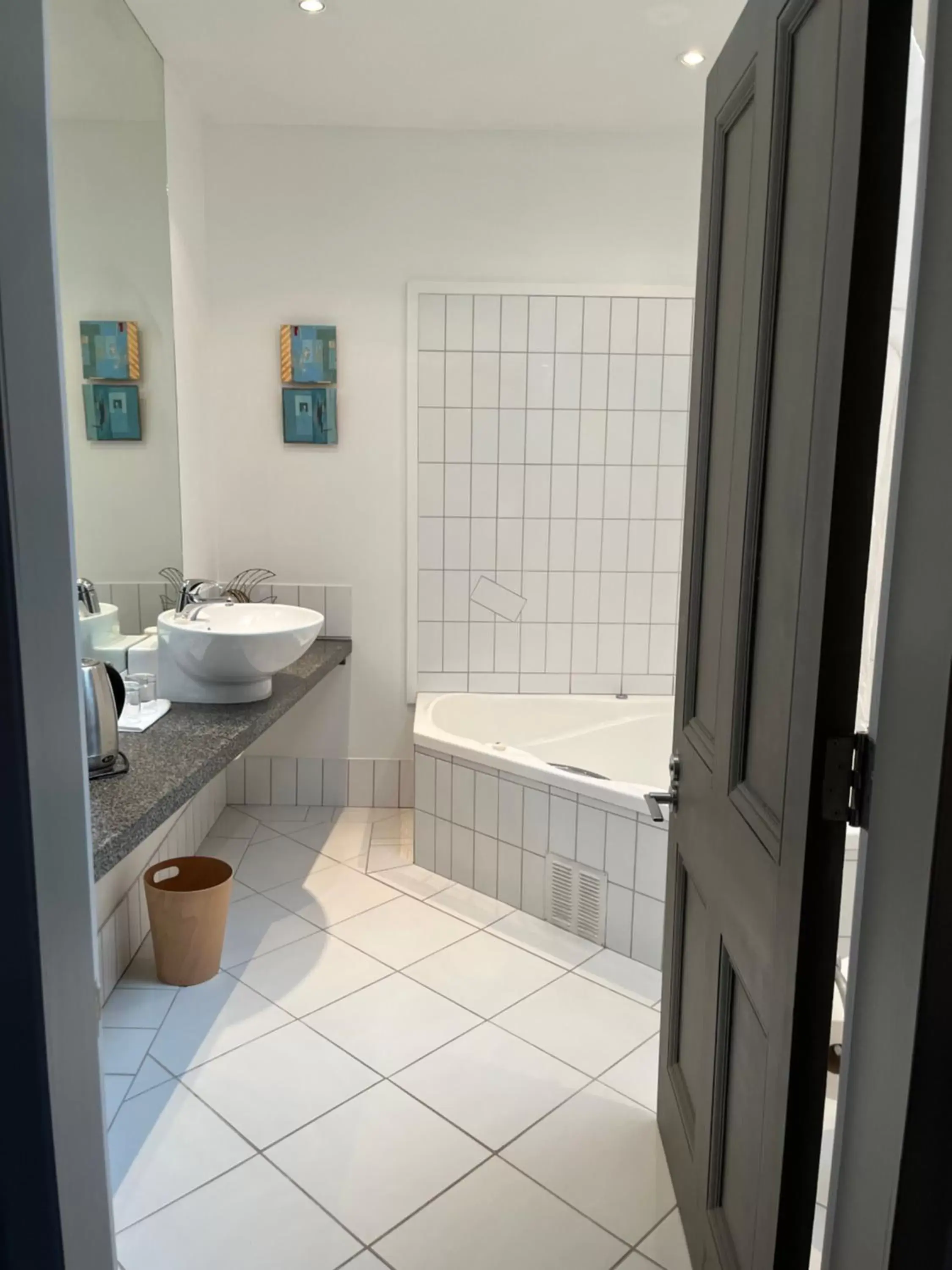 Bathroom in Nice Hotel