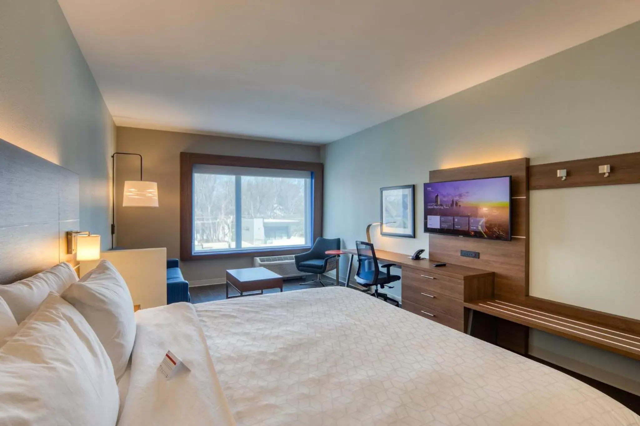 Photo of the whole room, TV/Entertainment Center in Holiday Inn Express & Suites - Charlotte - South End, an IHG Hotel