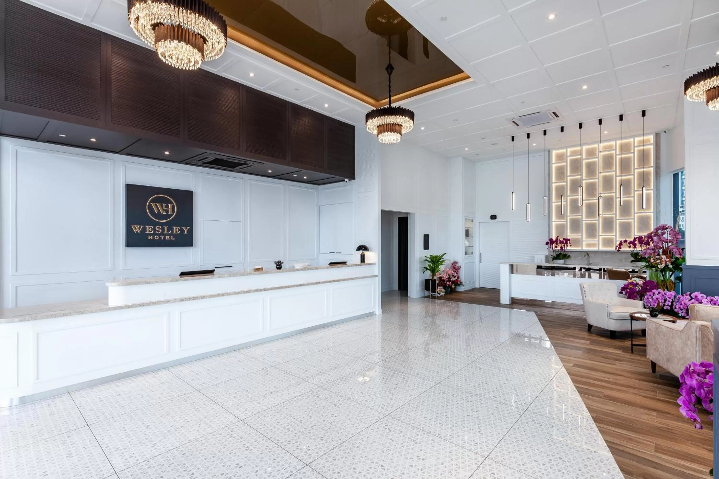 Lobby or reception in Wesley Hotel