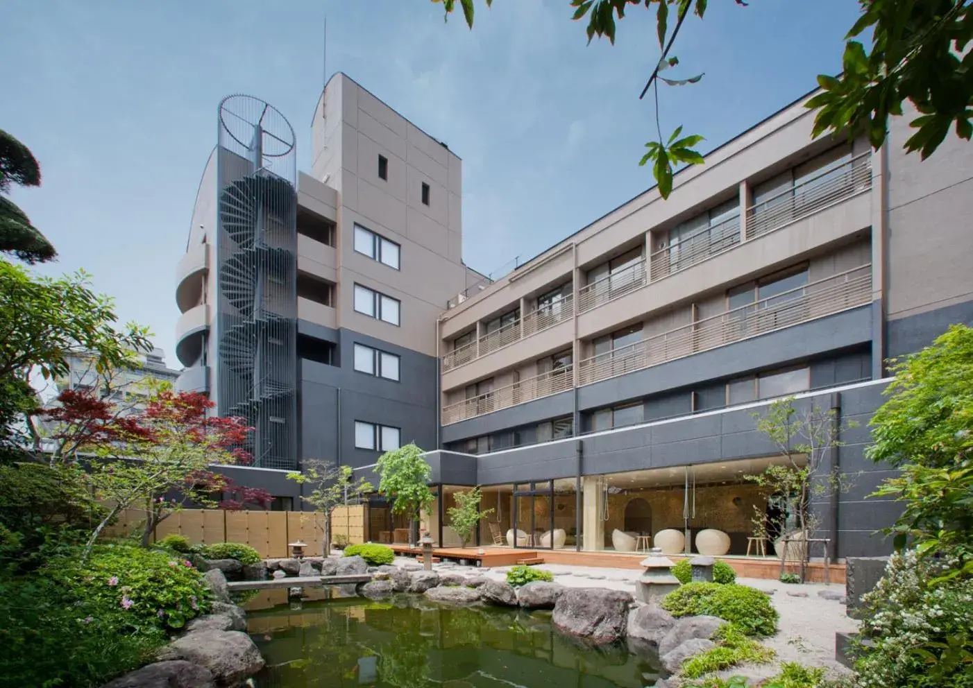 Facade/entrance, Property Building in Hana Beppu