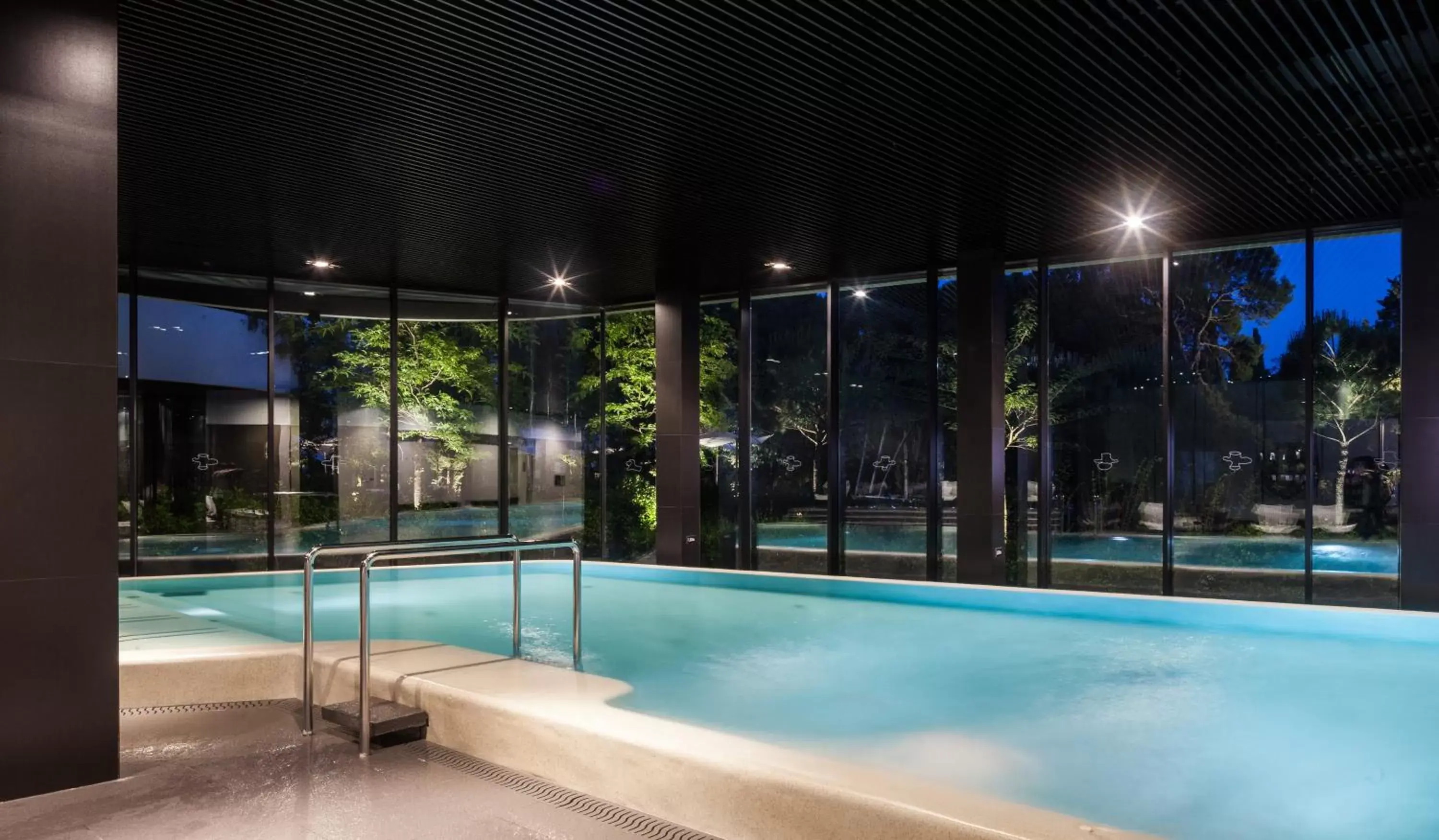 Swimming Pool in Lone Hotel by Maistra Collection