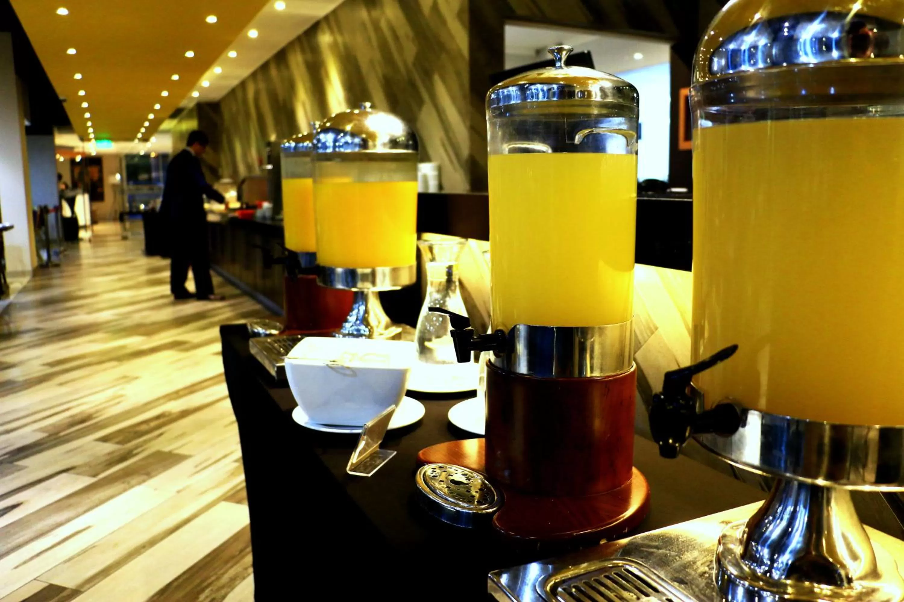 Restaurant/places to eat in Hotel Diego de Almagro Providencia