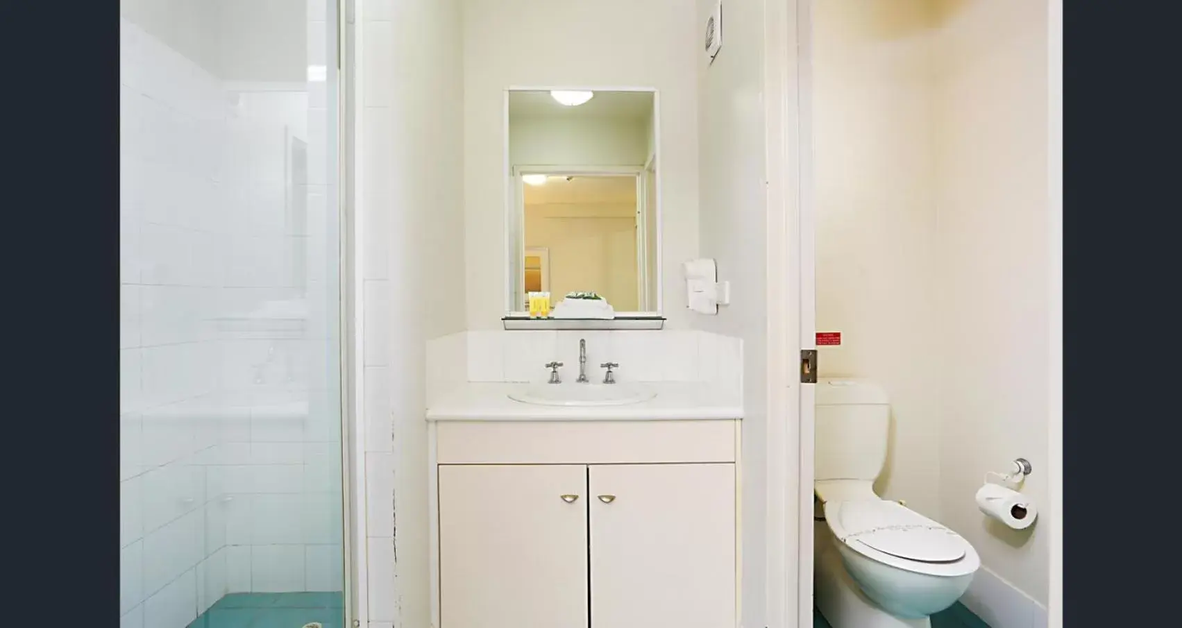 Shower, Bathroom in Nelson Bay Breeze