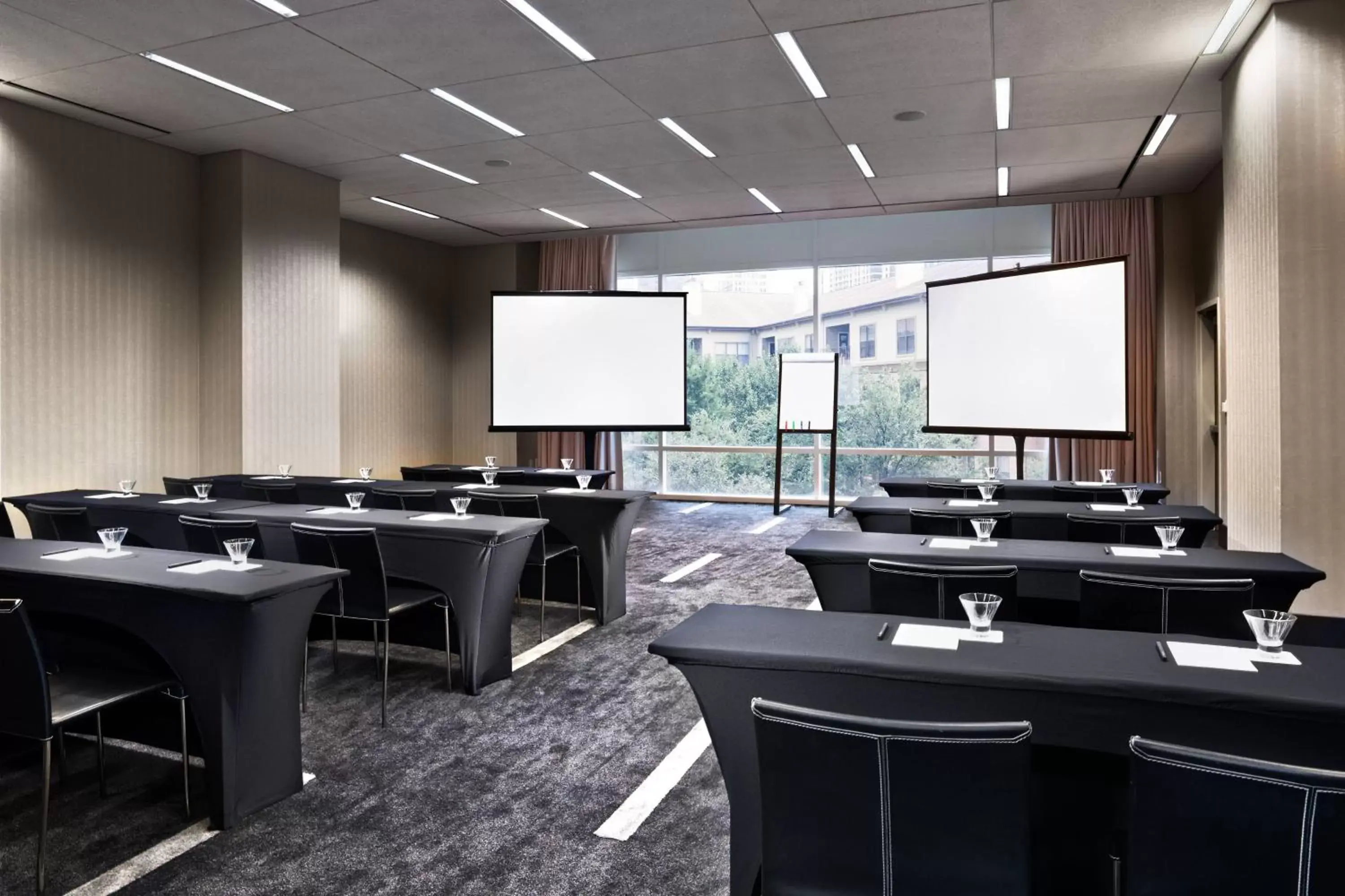 Meeting/conference room, Business Area/Conference Room in W Dallas - Victory