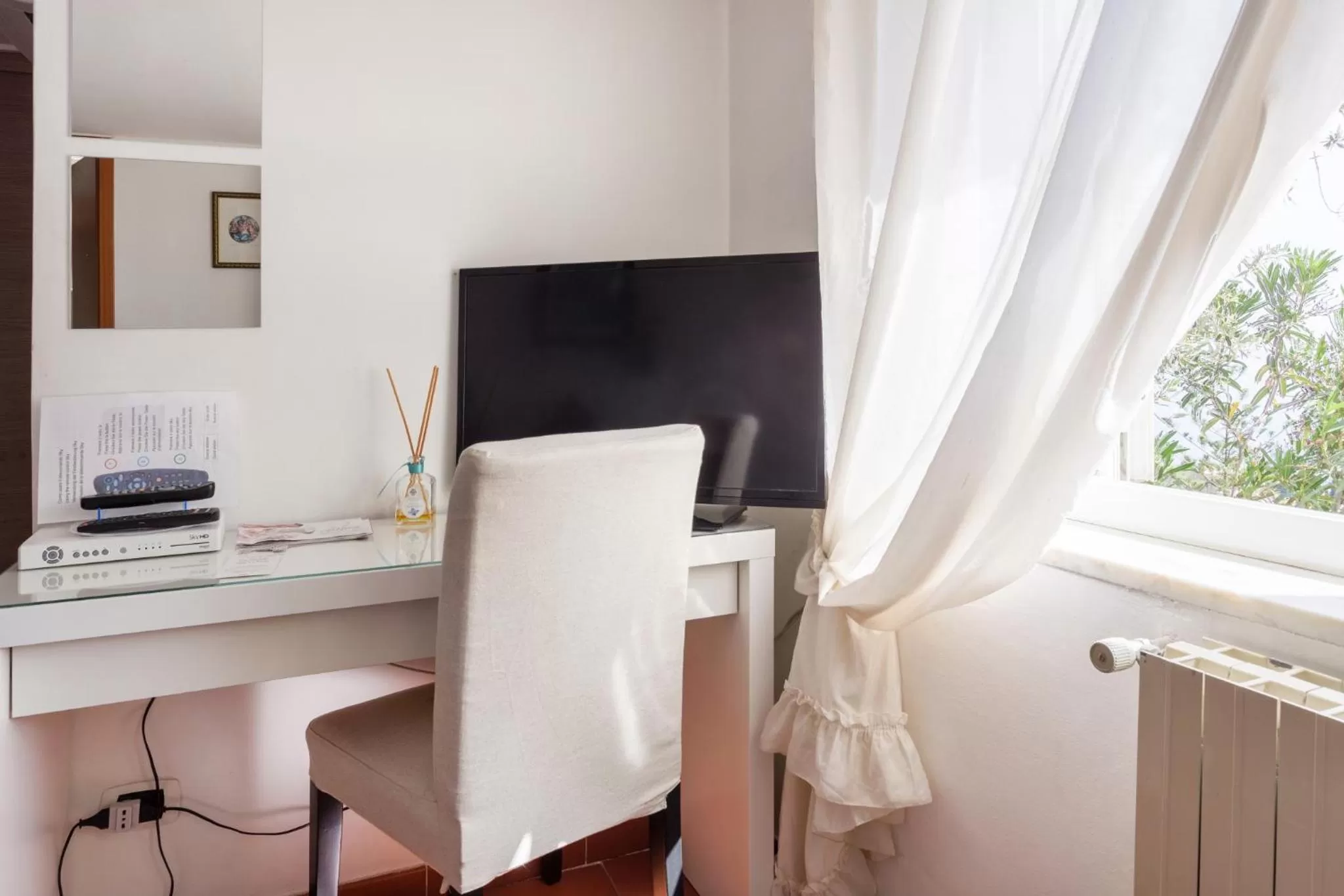 Villa Greta Hotel Rooms & Suites