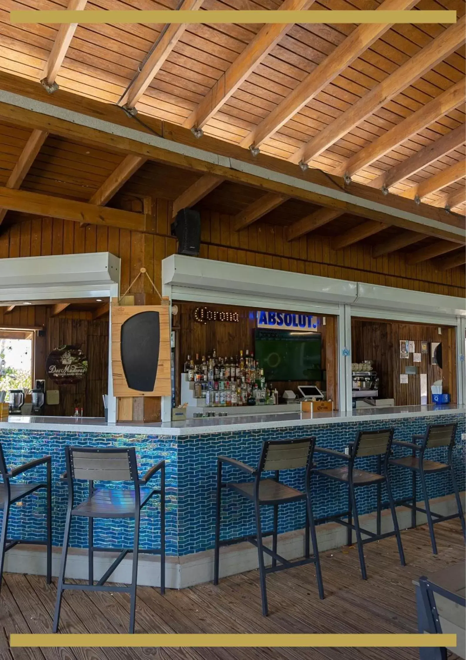 Restaurant/places to eat, Lounge/Bar in Marina de Salinas