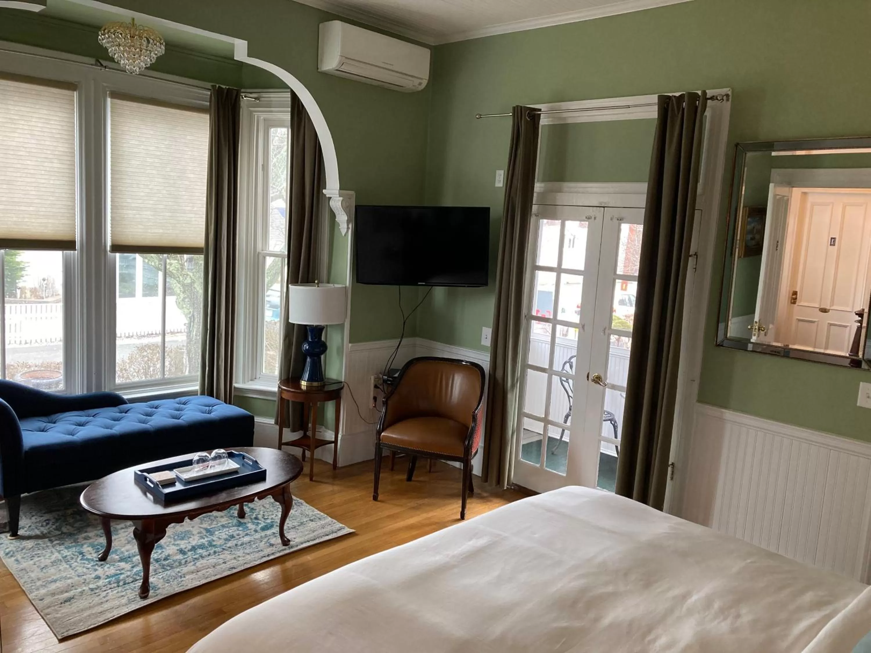 Bedroom in Prince Albert Guest House, Provincetown